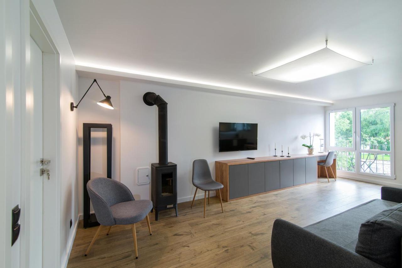 Two-Bedroom Apartment - Photo 4