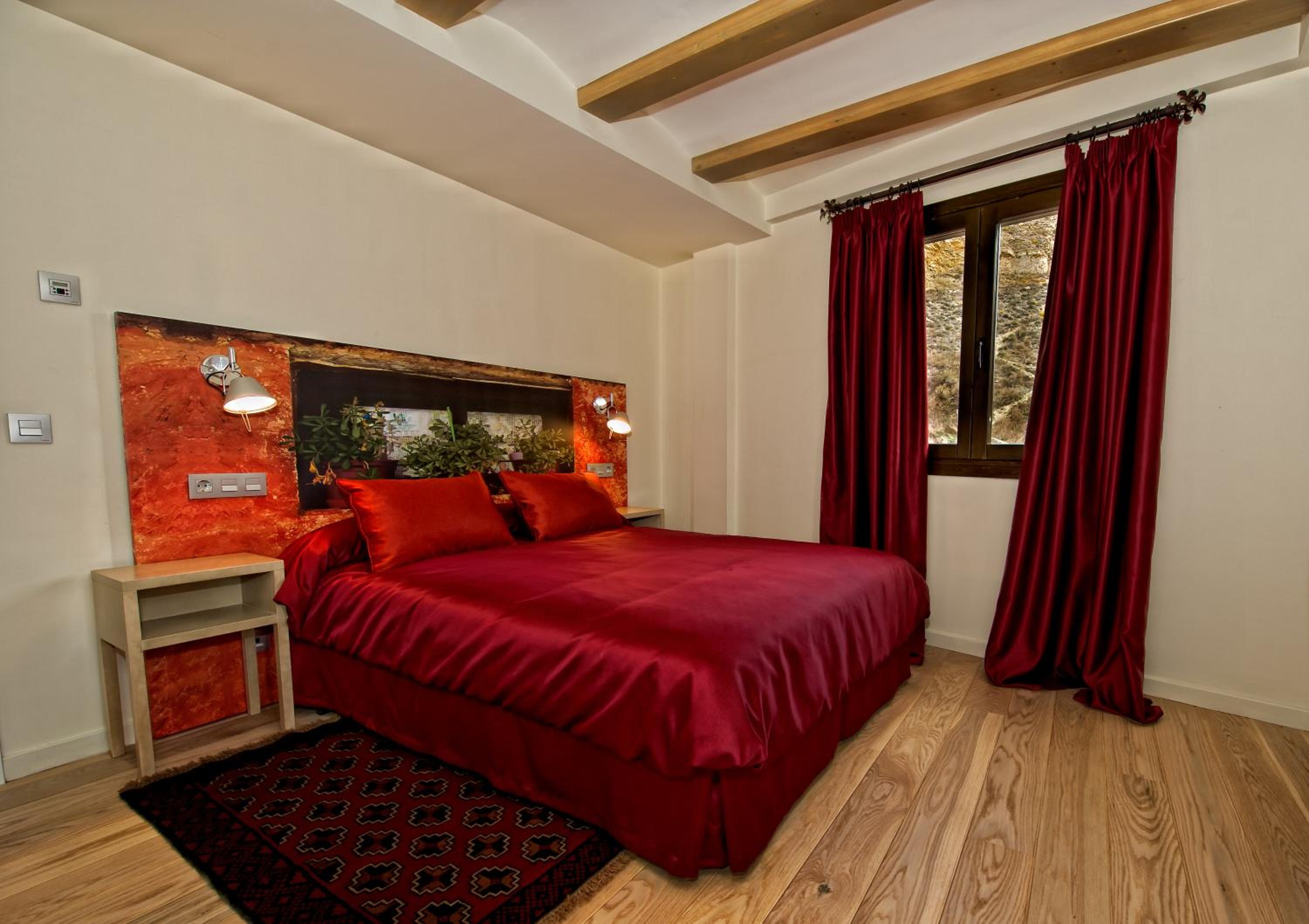 Double or Twin Room - Photo 5