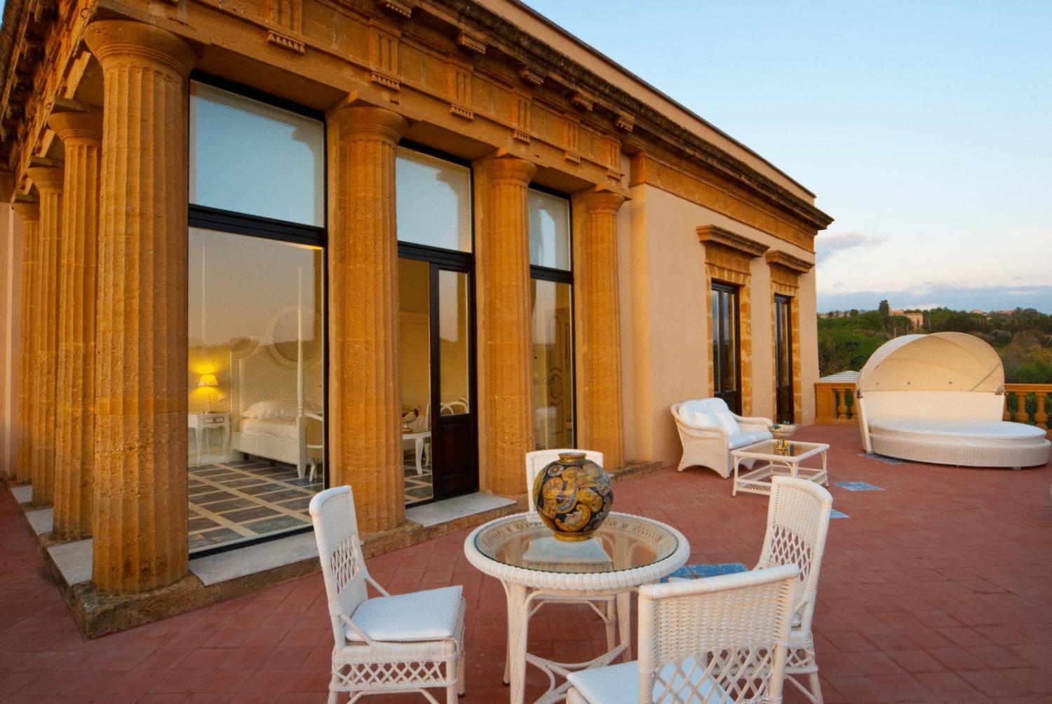  Villa Suite - Photo 7