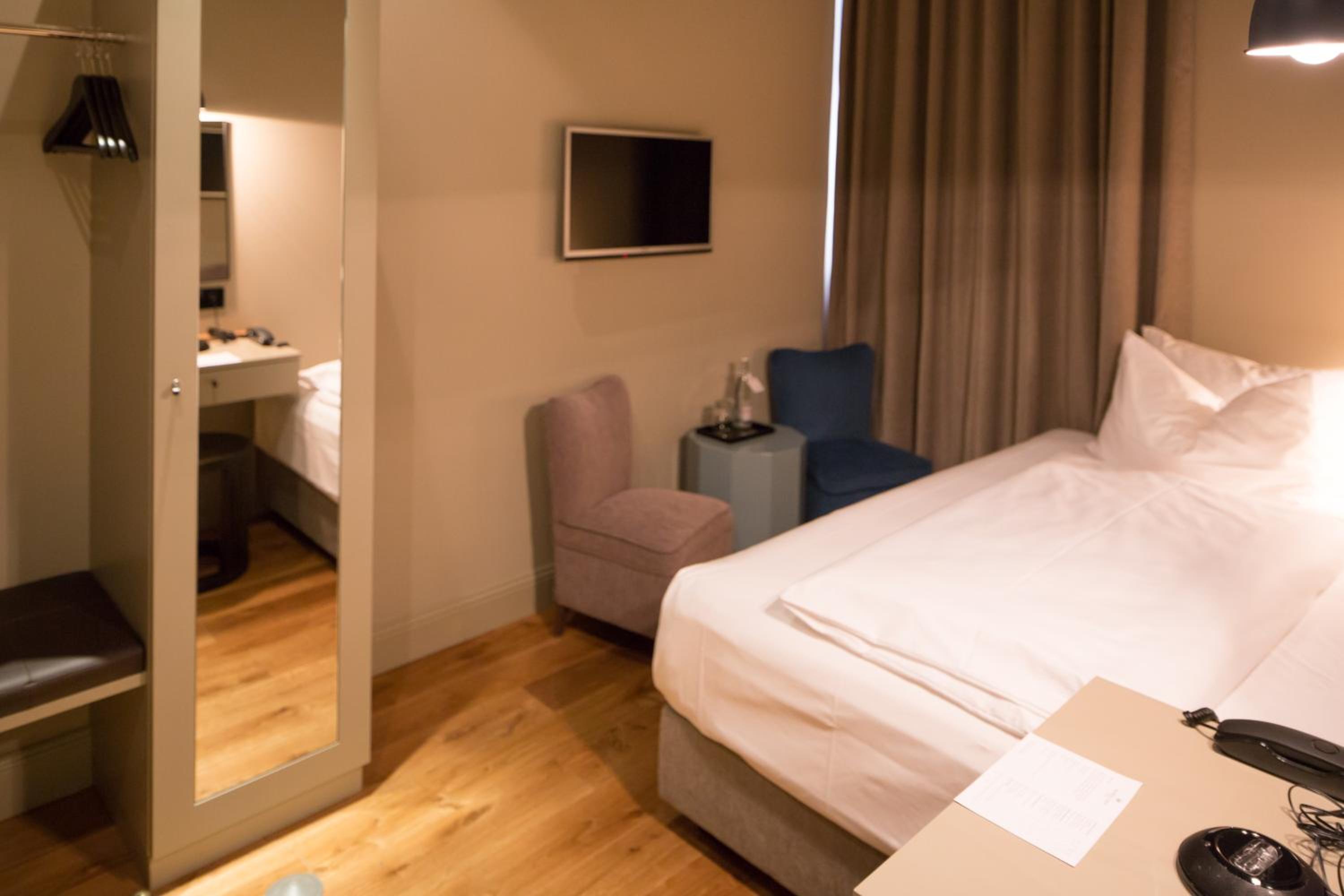 Comfort Single Room - Photo 4