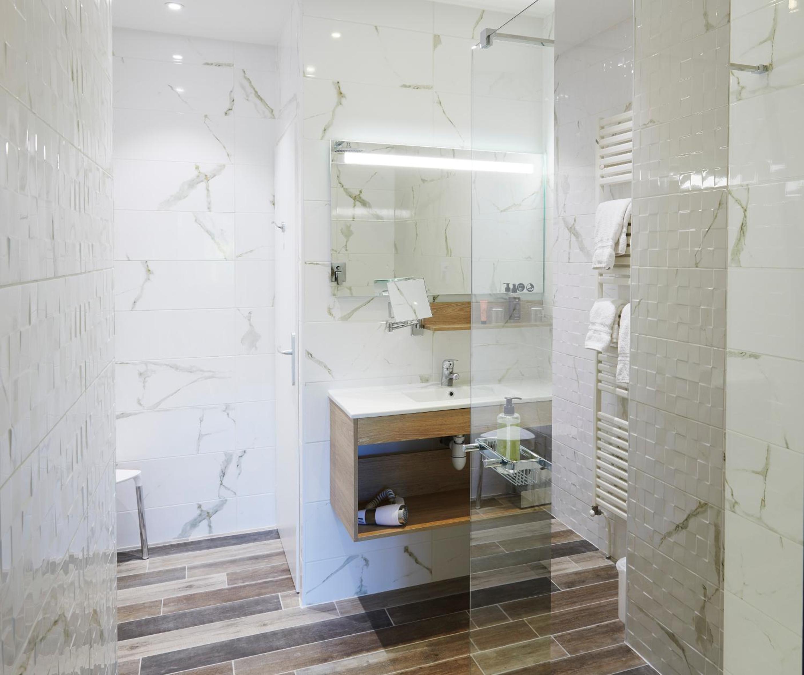 Junior Suite - Photo 9