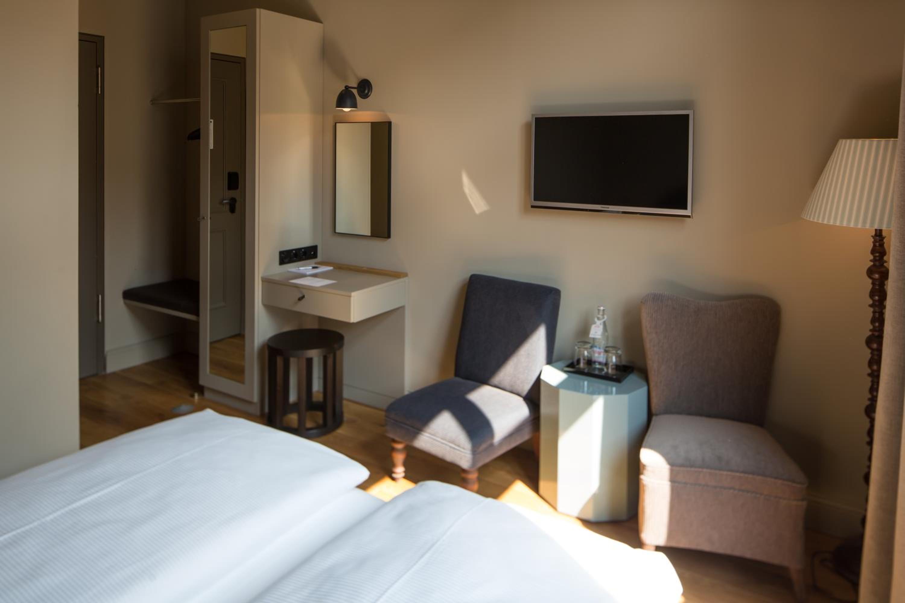 Comfort Double Room - Photo 8