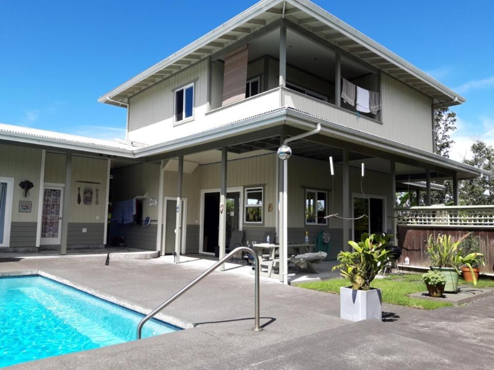 Double Room with Pool View - Photo 14
