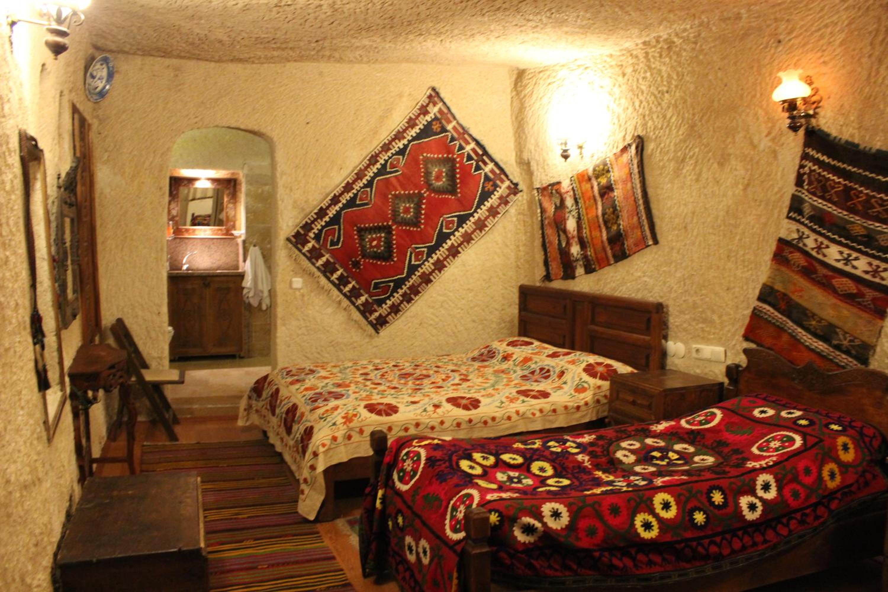 Deluxe Family Room - Photo 1