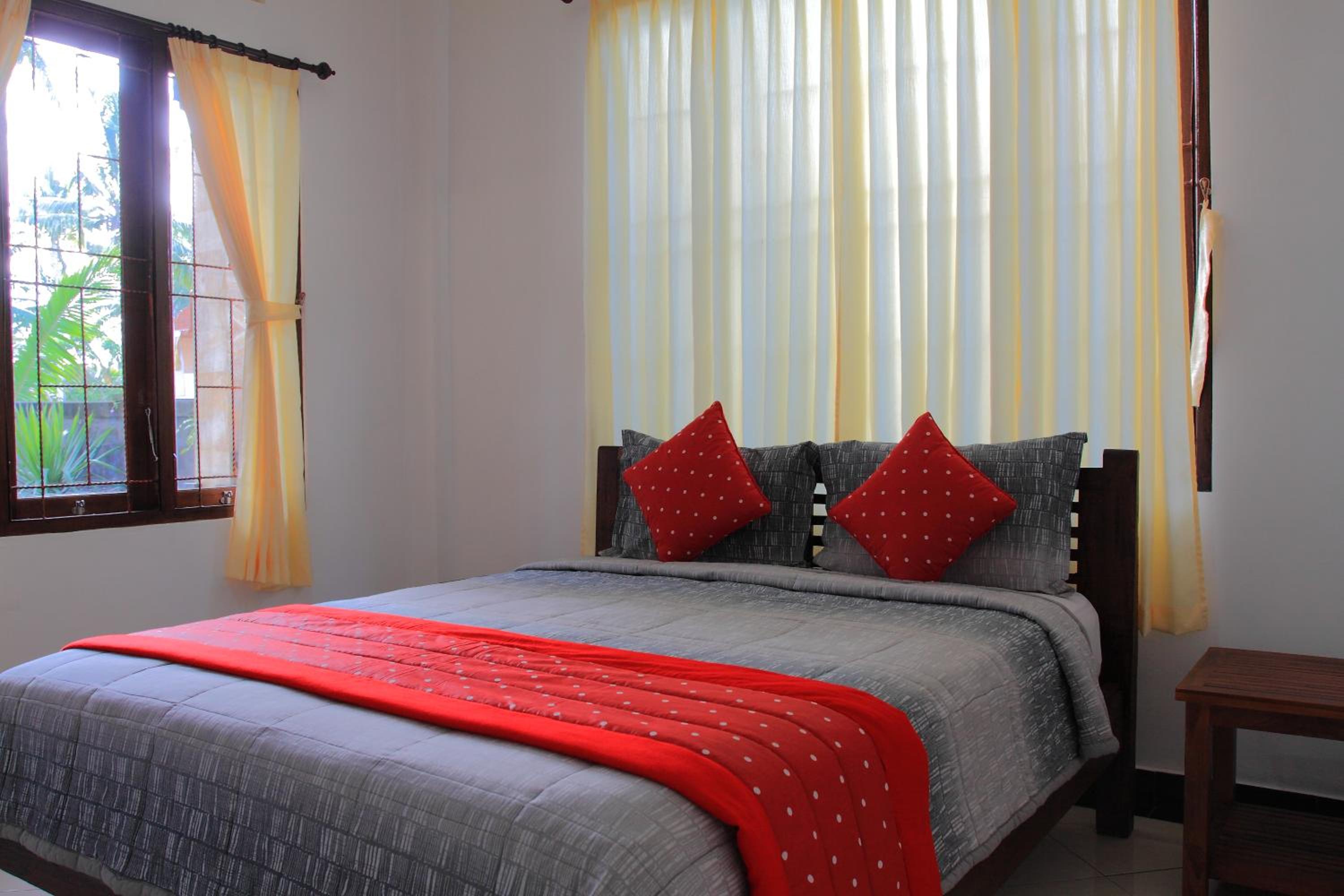 Standard Double or Twin Room - Photo 1