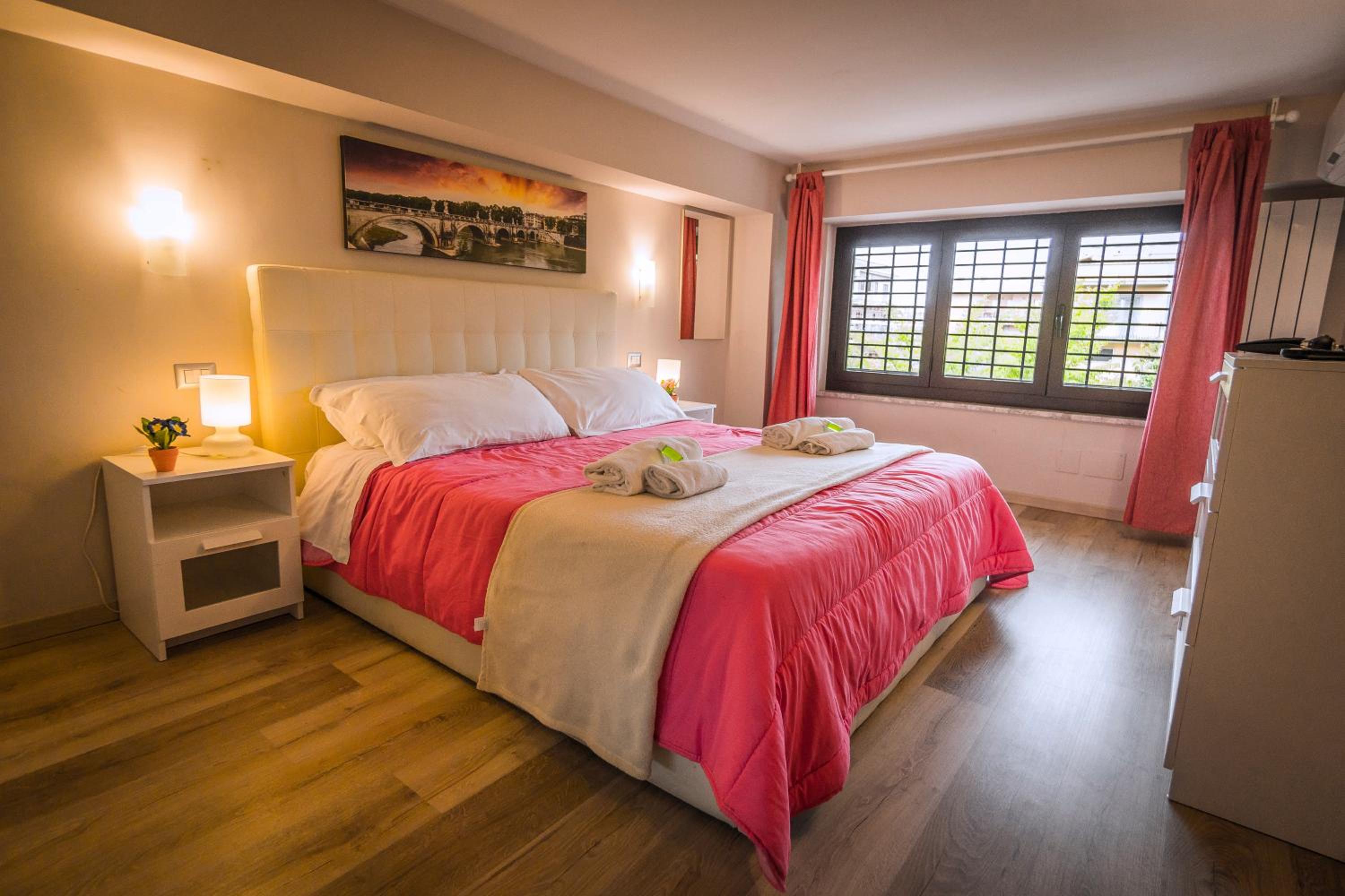 Deluxe Apartment