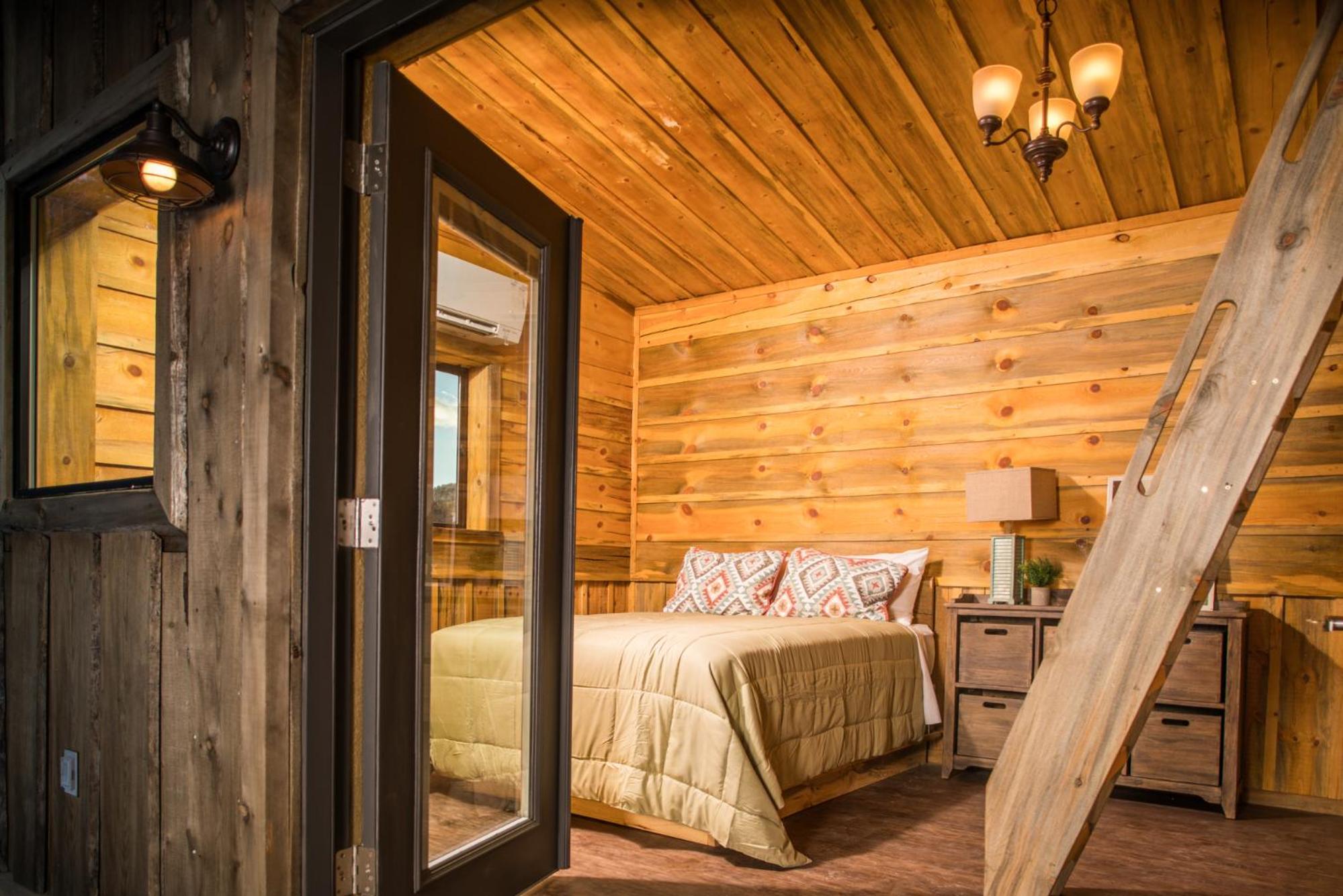 Cottage at Zion Mountain Ranch in Mount Carmel Junction