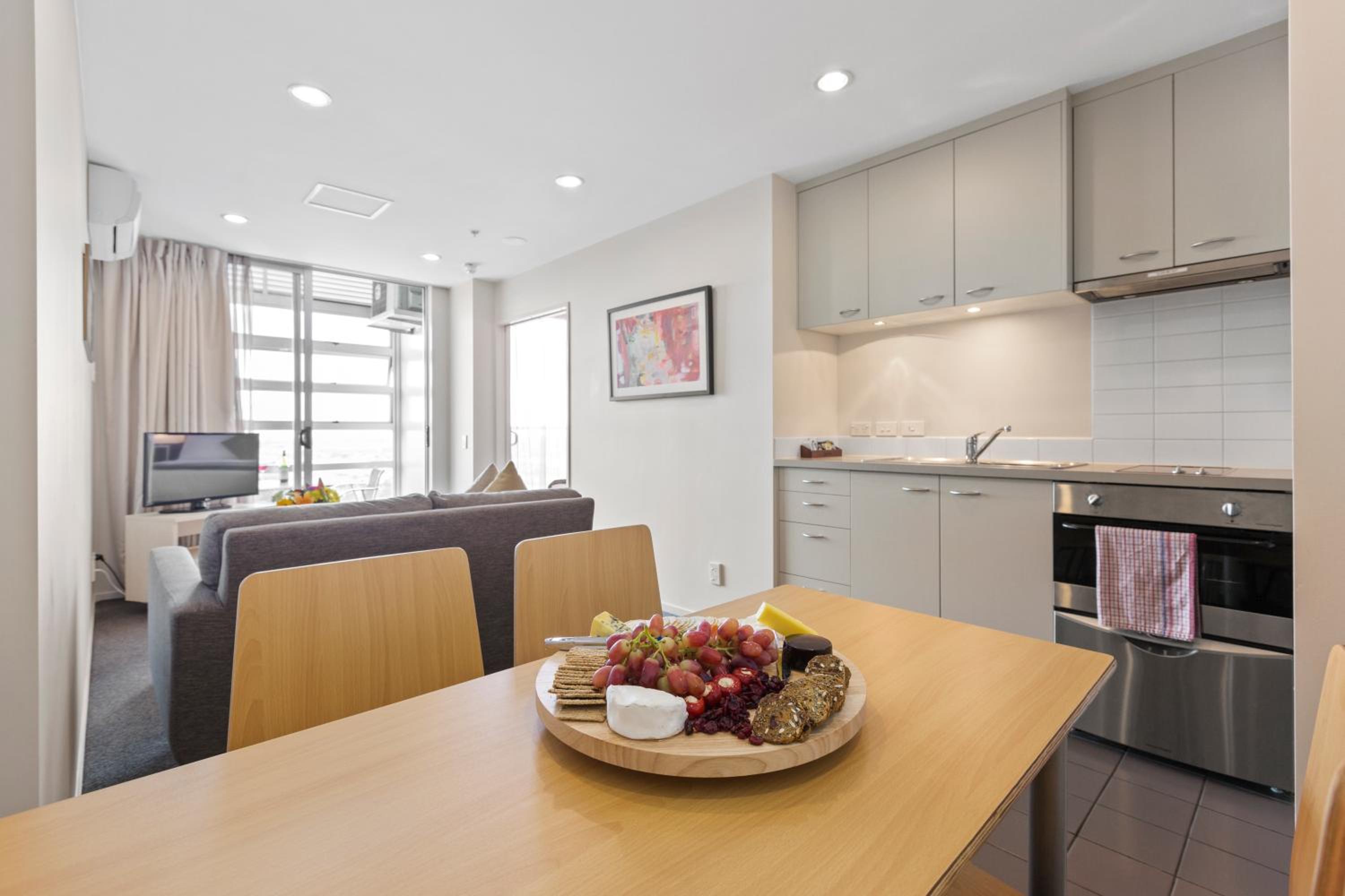 One-Bedroom Apartment - Photo 9