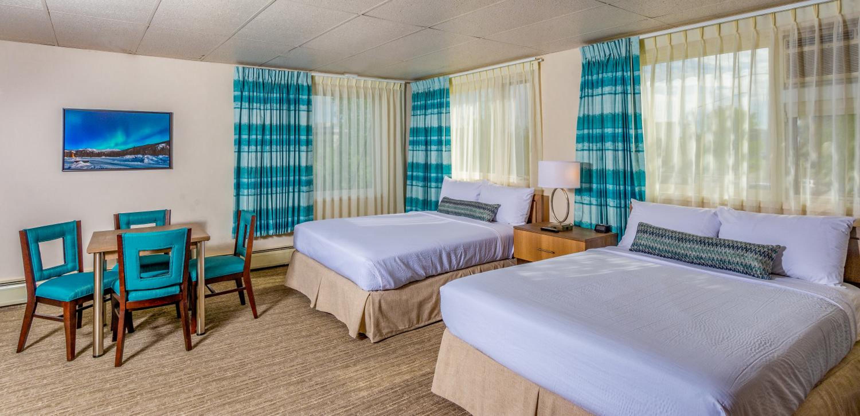 Junior Suite with Two Queen Beds - Non-Smoking photo 2