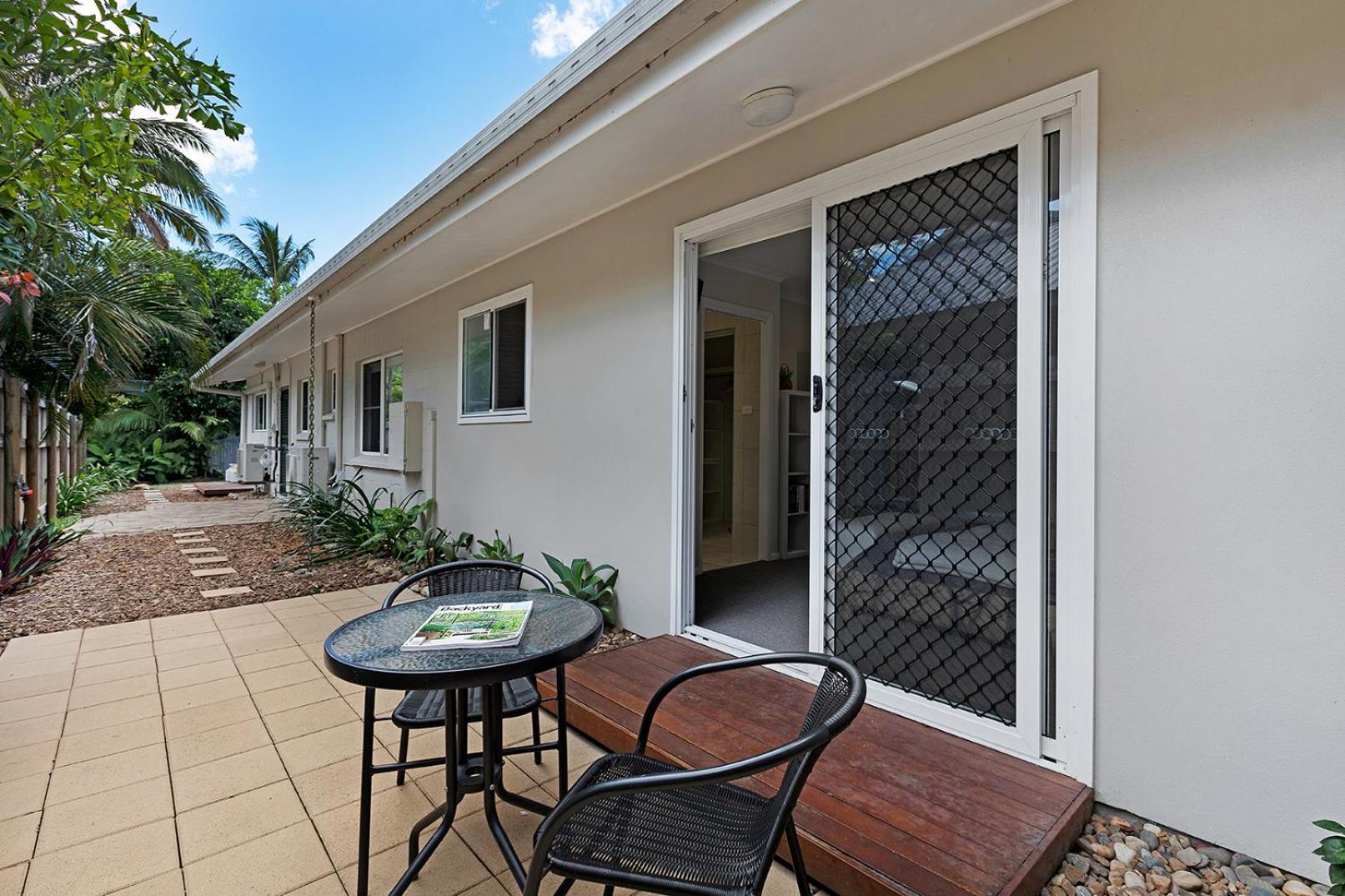 Four-Bedroom House photo 2