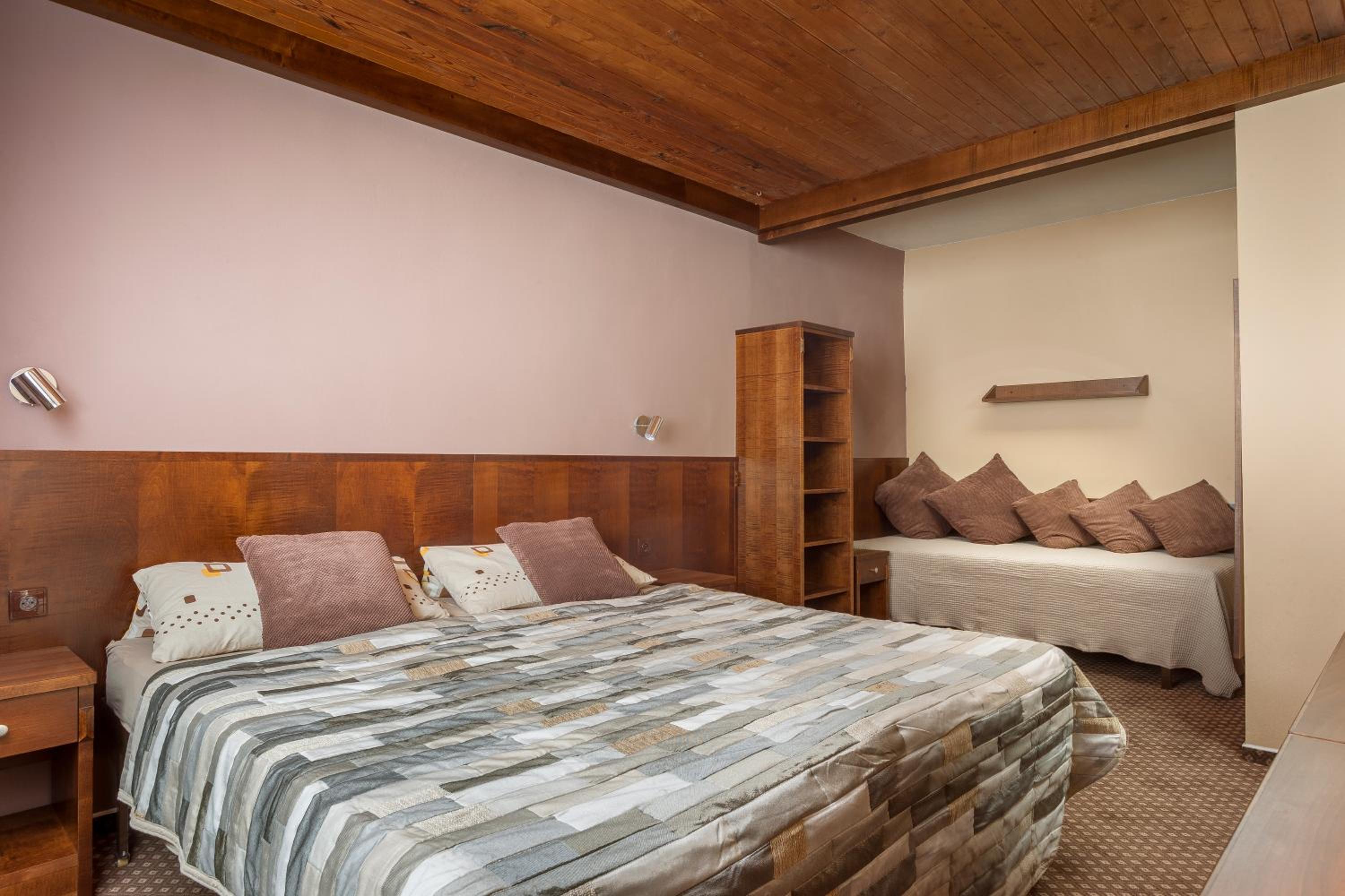 Triple Room - Photo 1