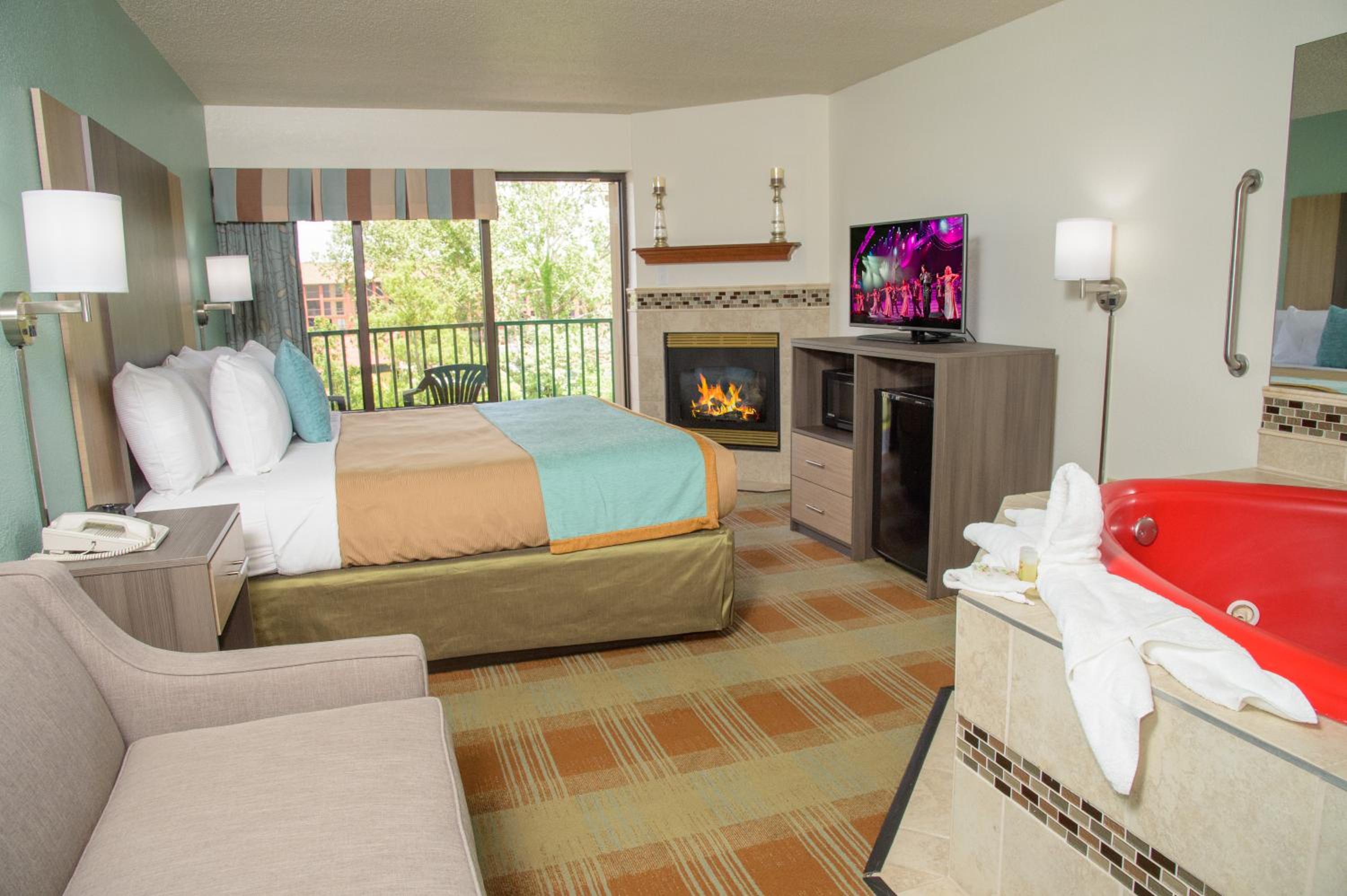 King Suite with Hot Tub photo 1