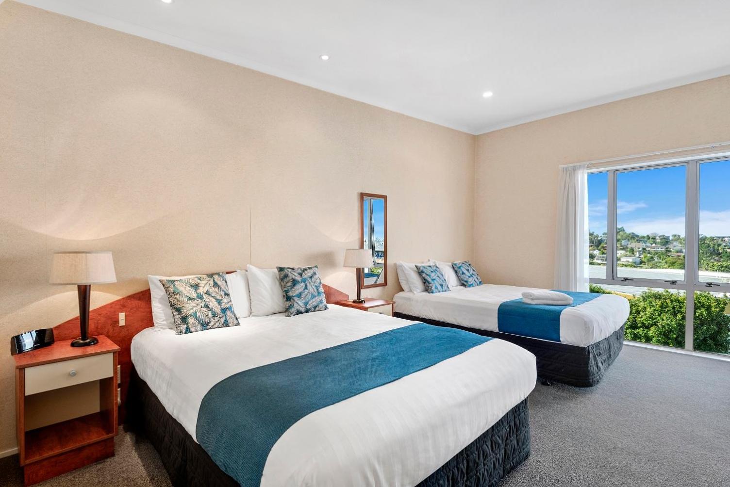 Twin Queen Room