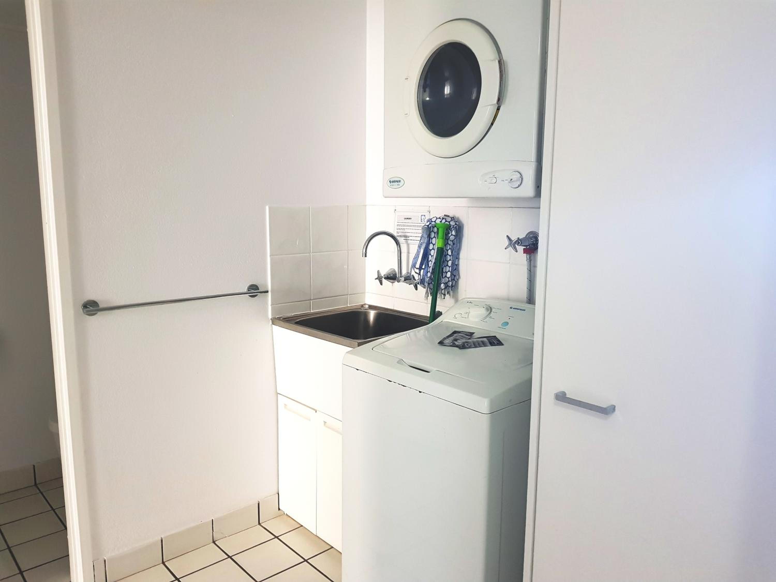Two-Bedroom Apartment with Ocean View photo 3