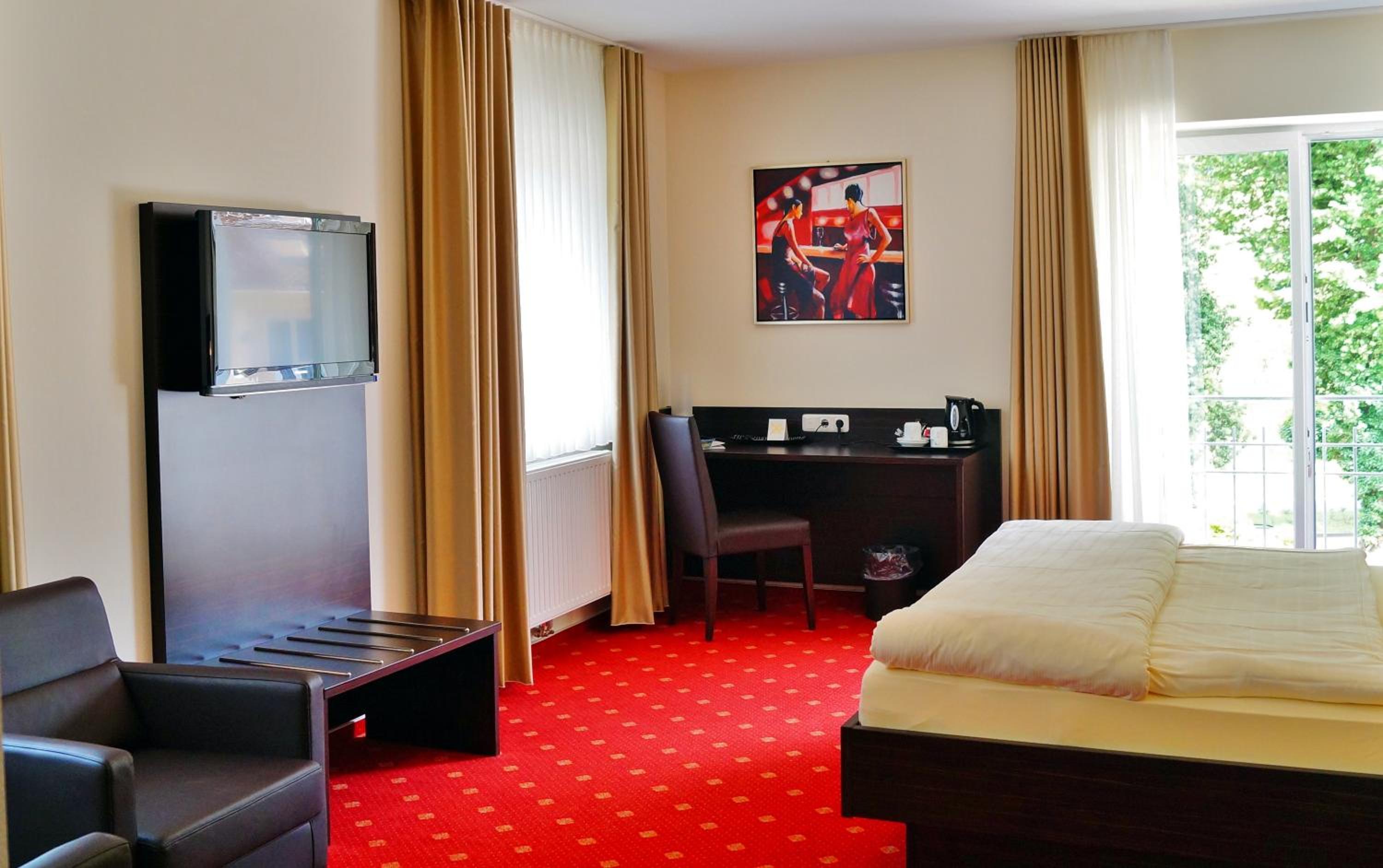 Standard Double Room - Photo 1
