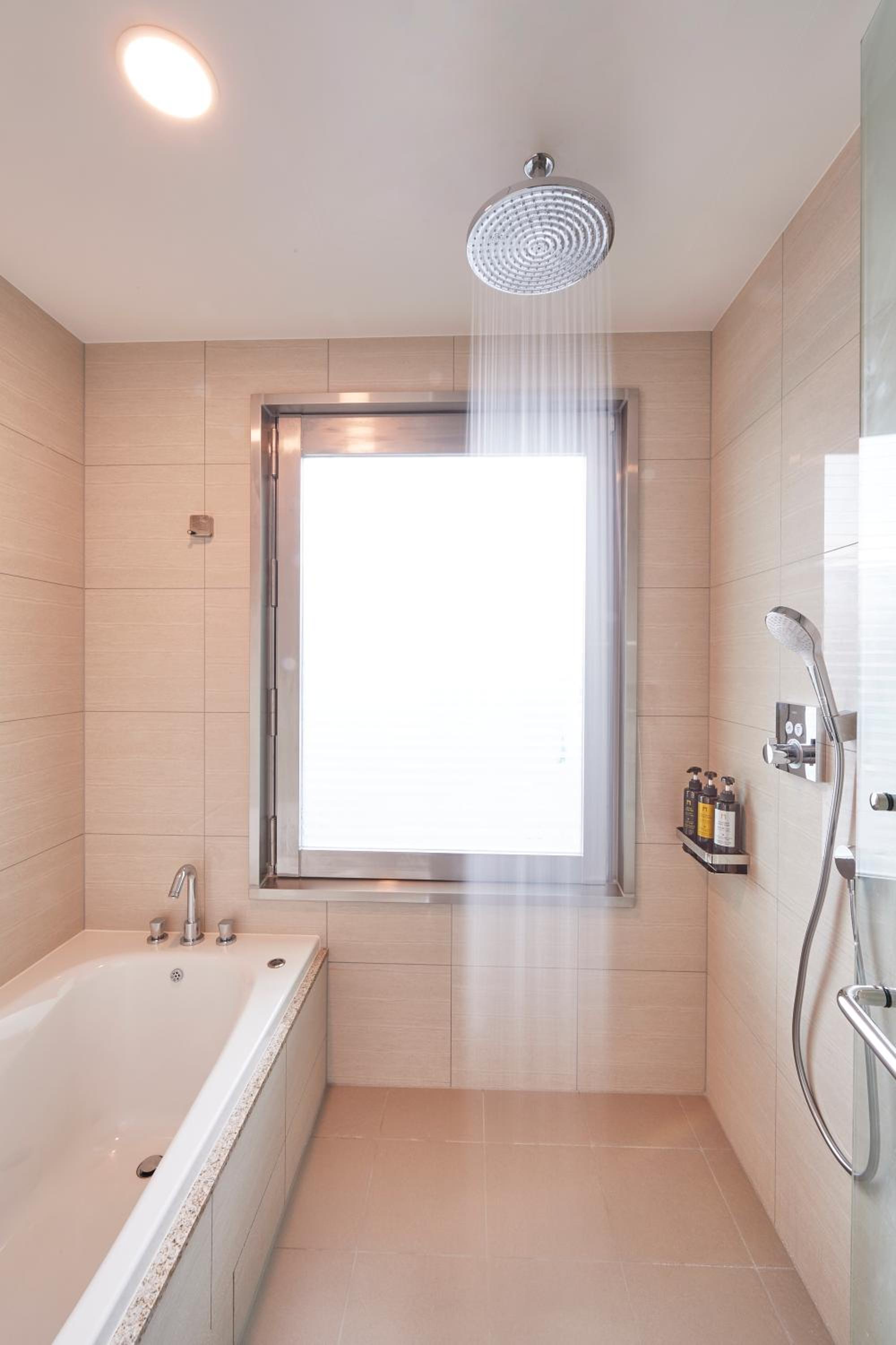 Large Double Room - Non-Smoking - Photo 7