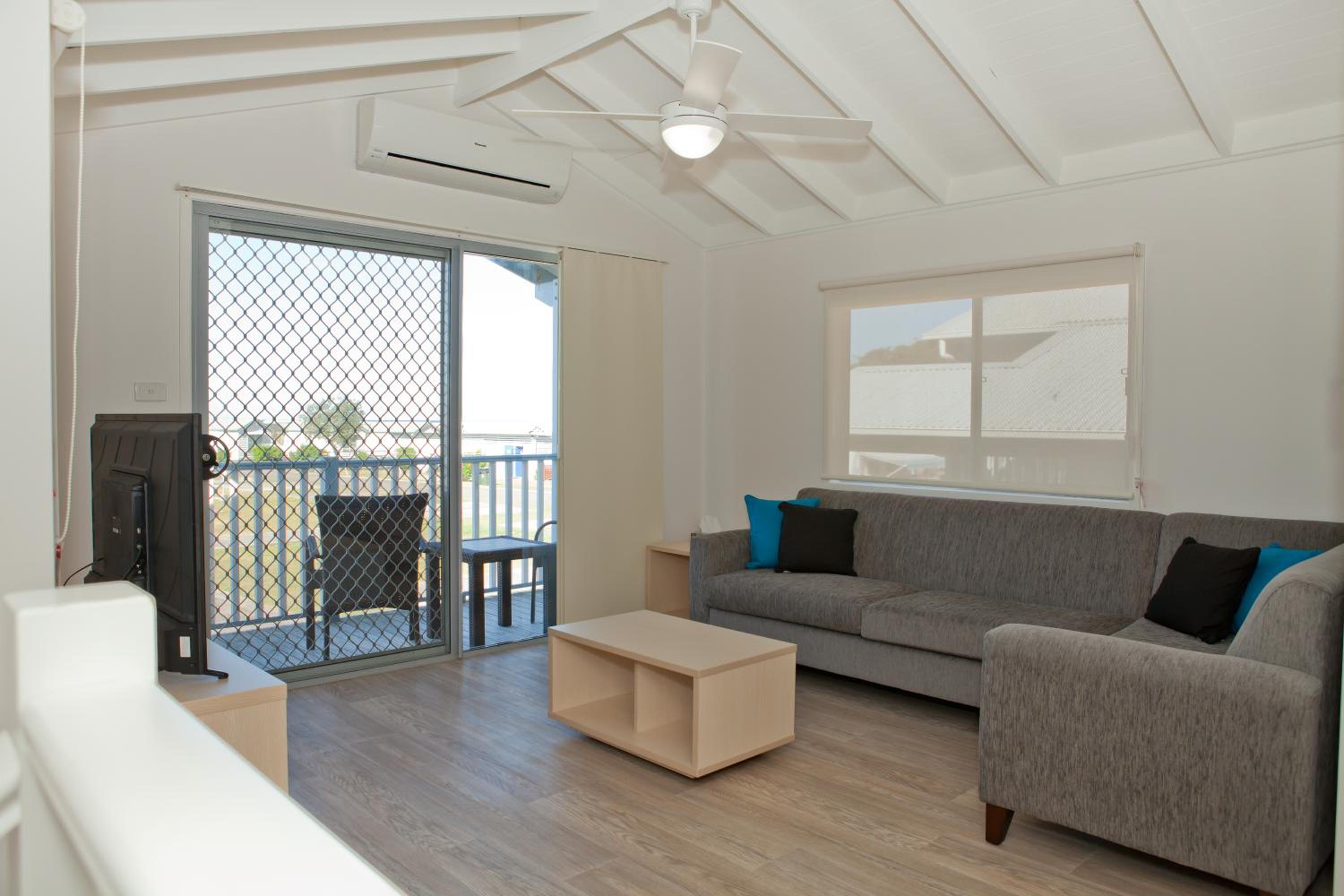 Two Bedroom Family Cabin photo 3