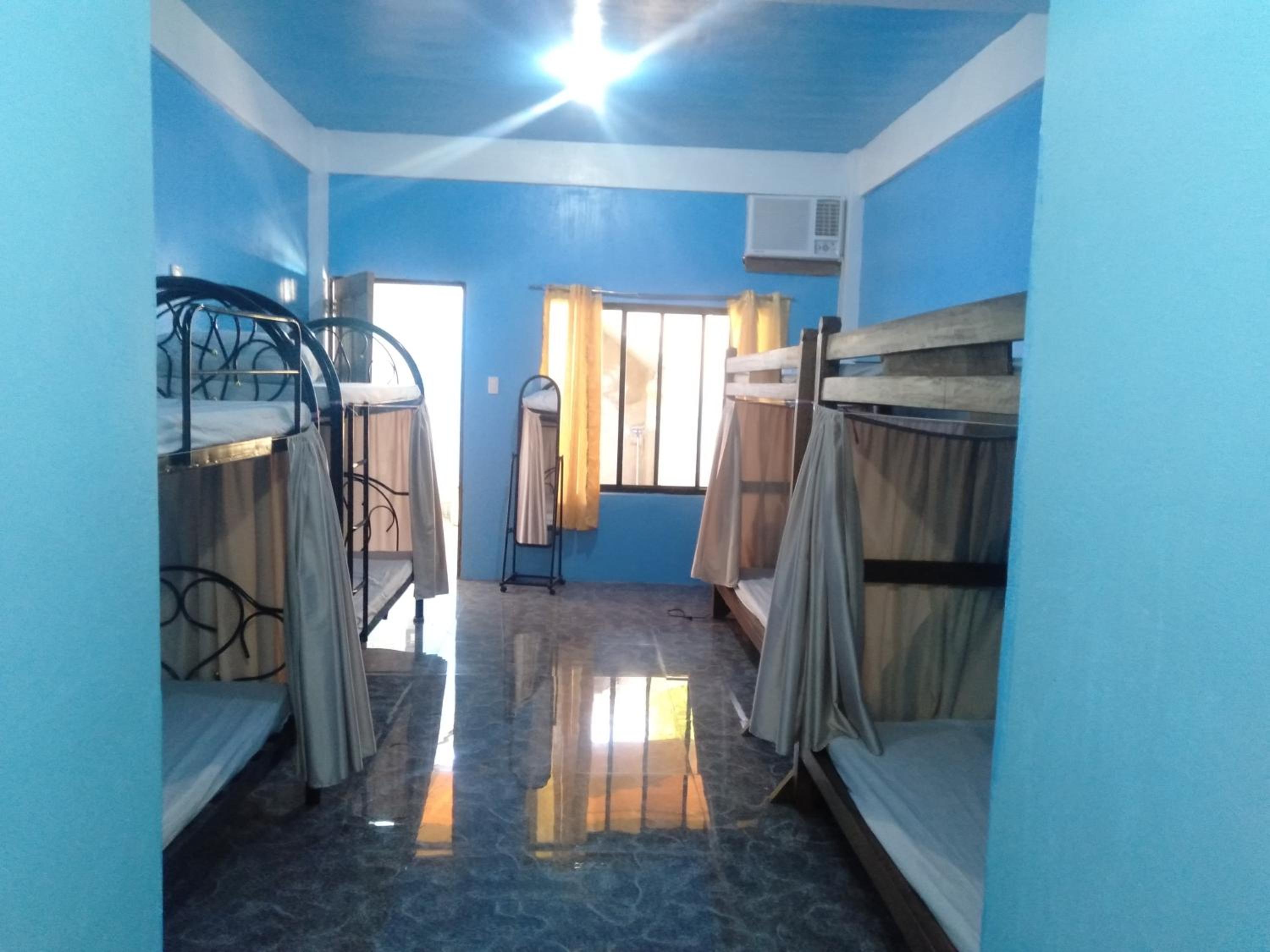 Bed in 8-Bed Mixed Dormitory Room photo 2