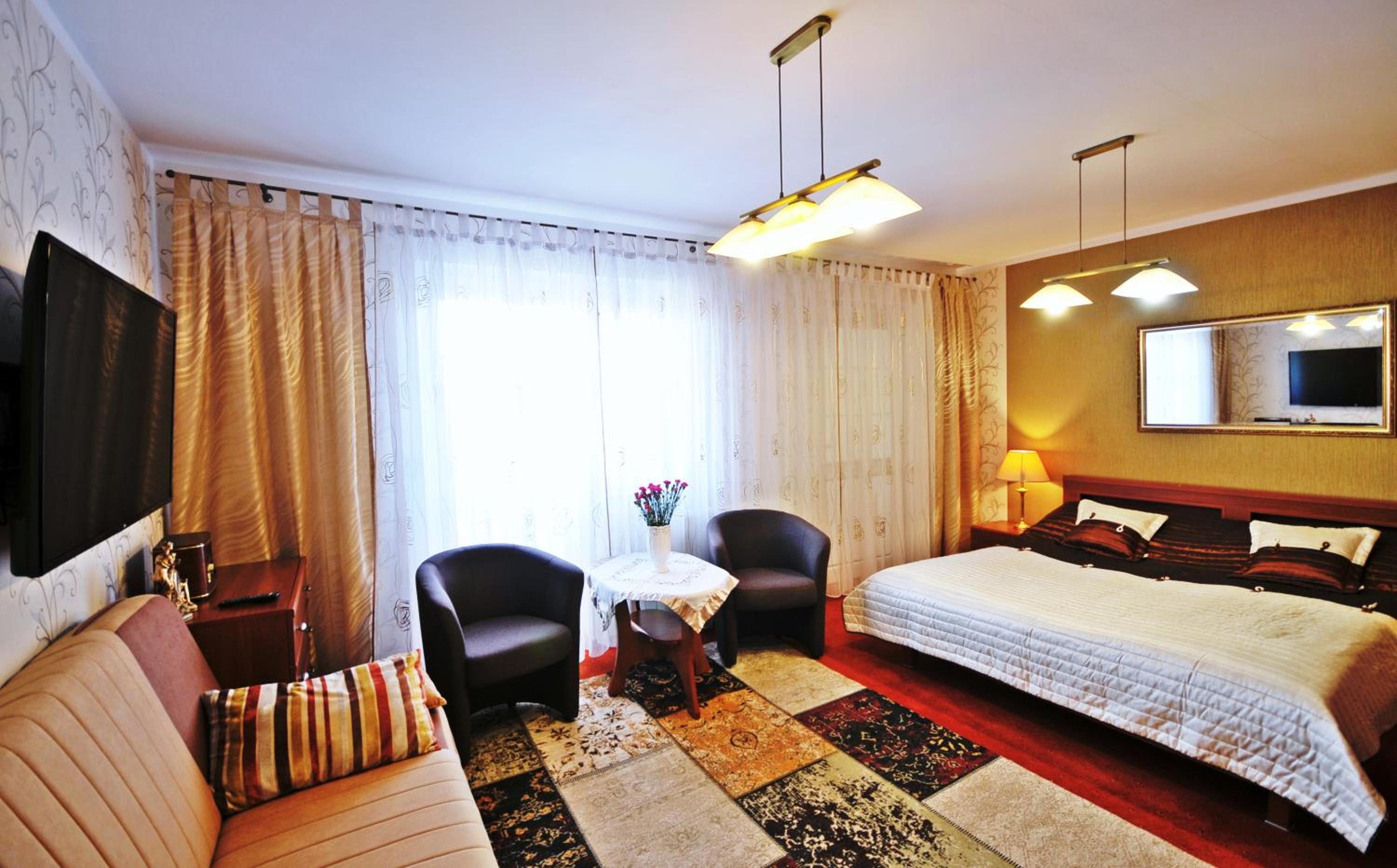Double Room with Balcony photo 2