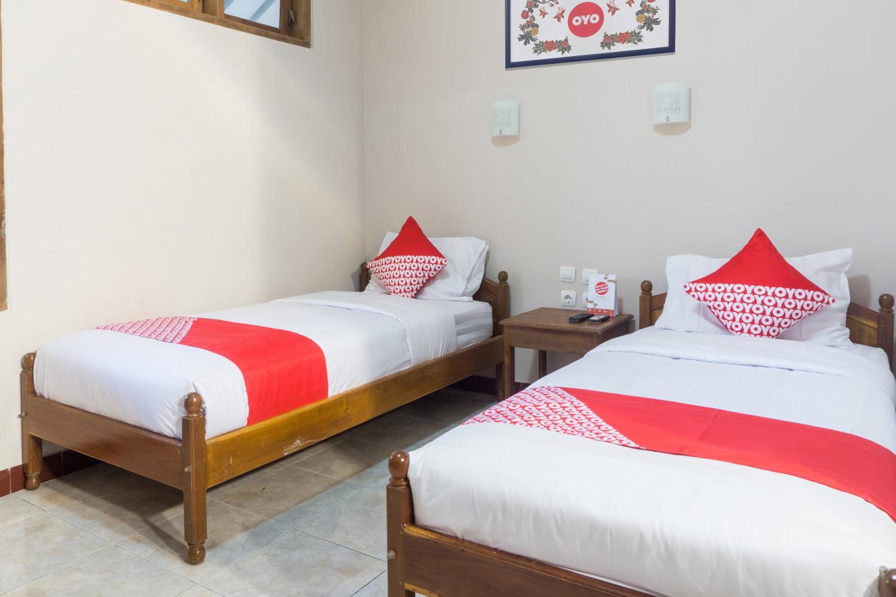 Standard Twin Room - Photo 3