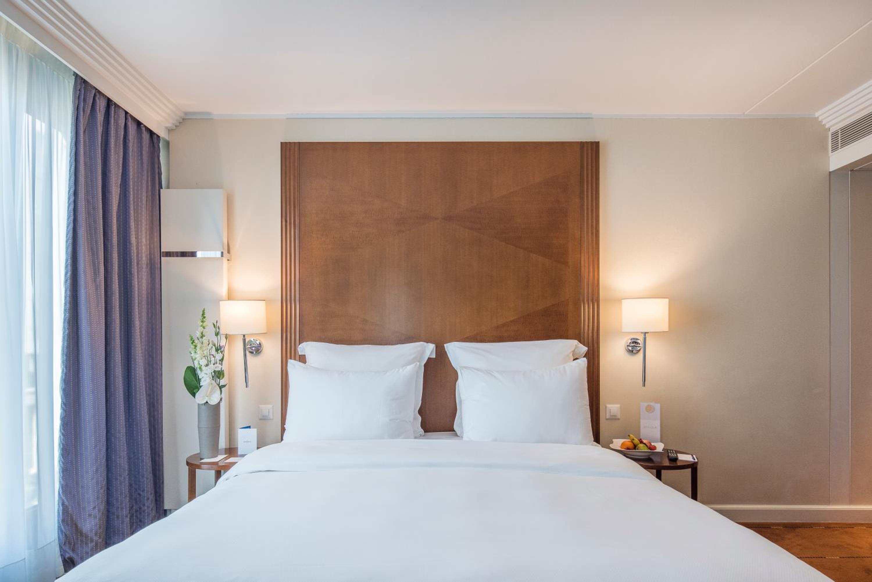 Classic Room - Photo 1