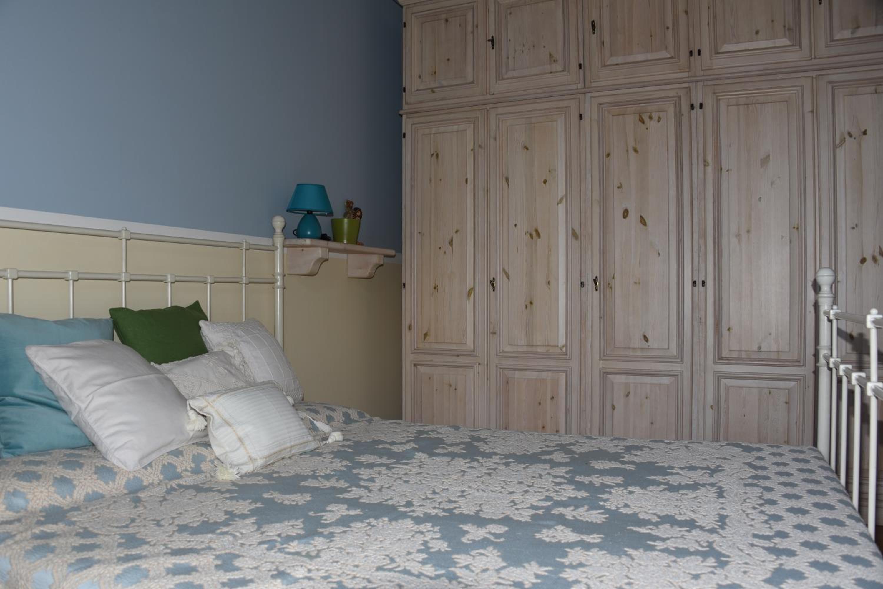 Large Double Room photo 1