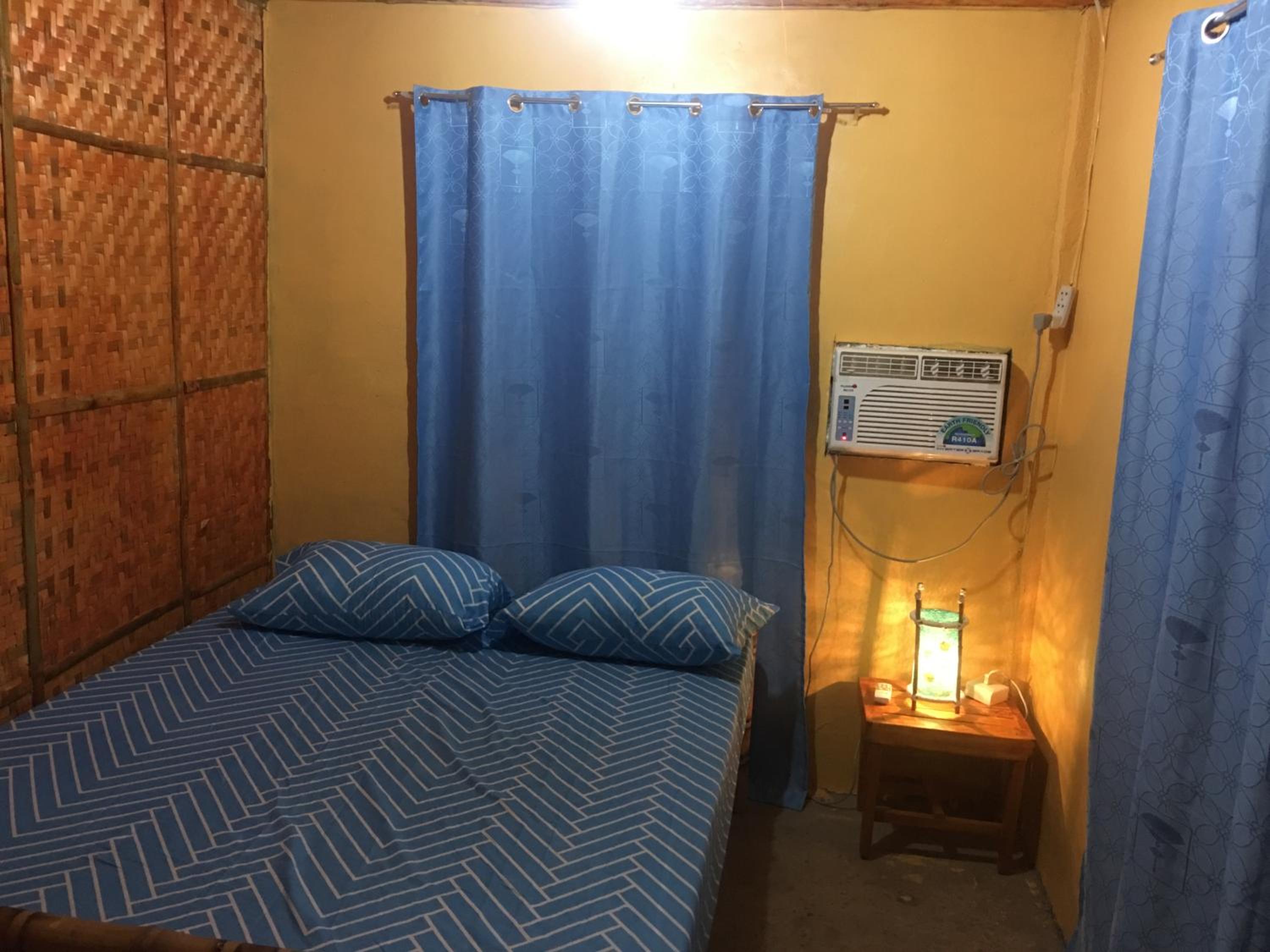 Queen Room - Photo 1