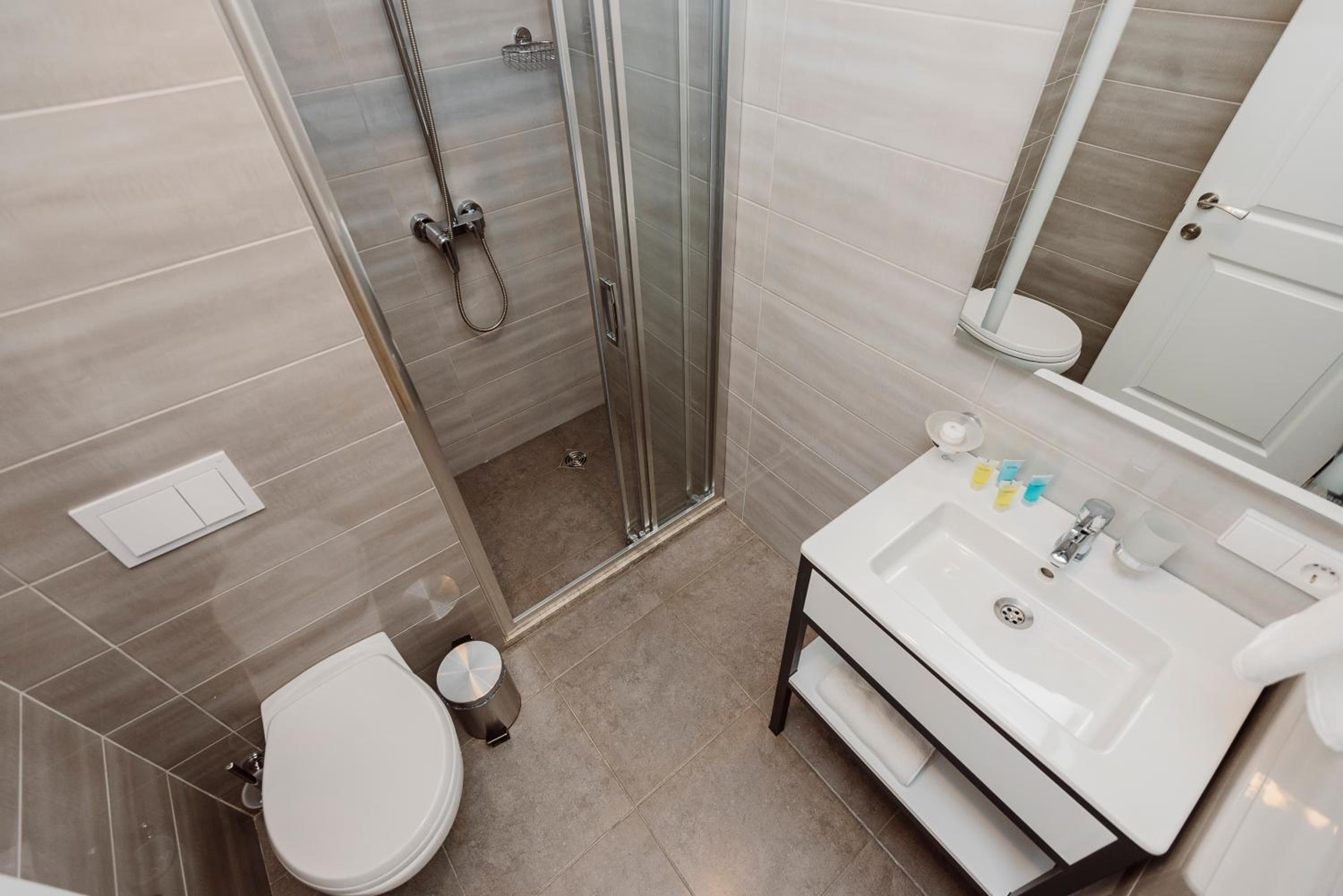 Superior Double Room - Photo 8