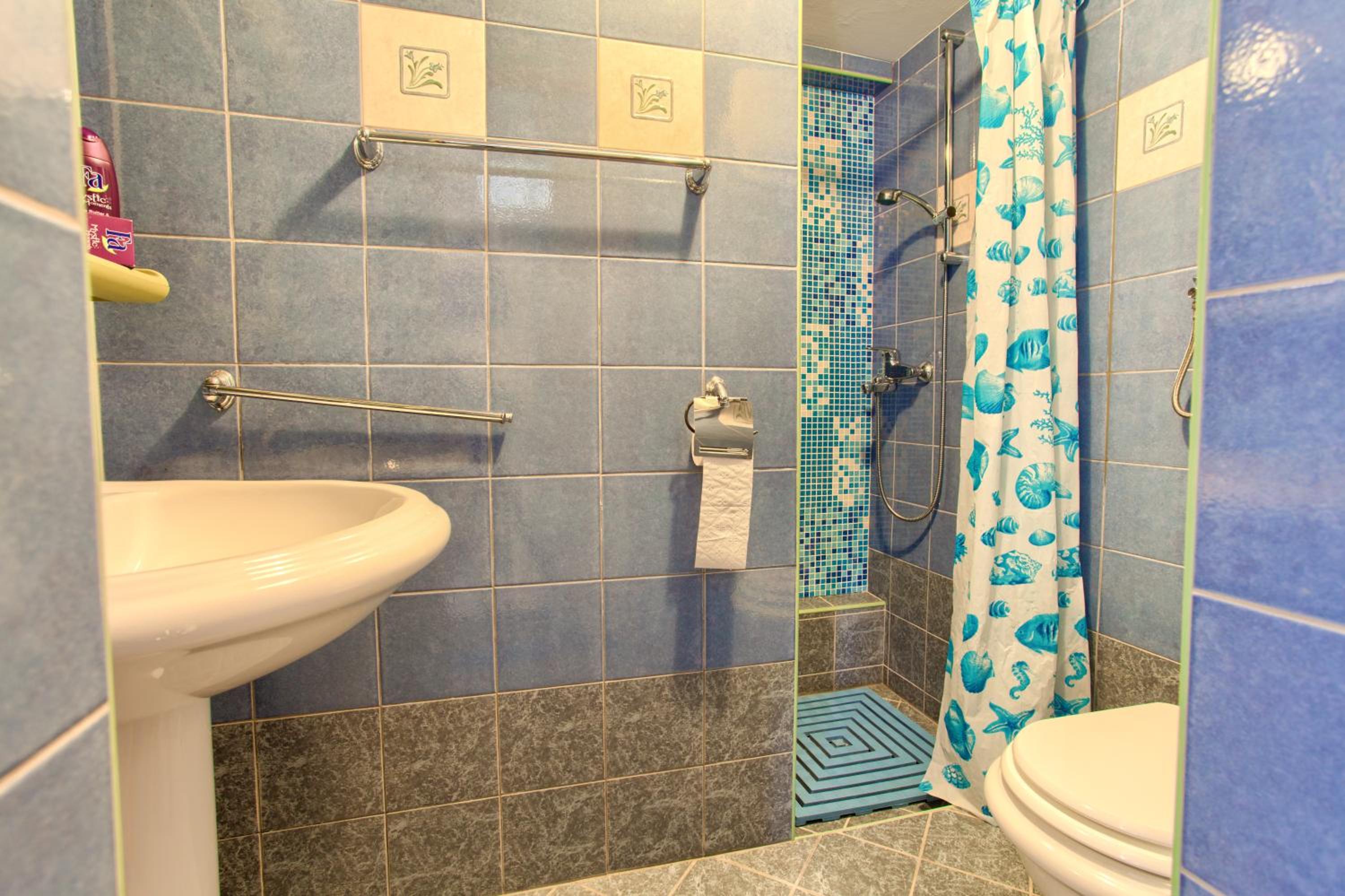 Studio Apartment with Sea View photo 2