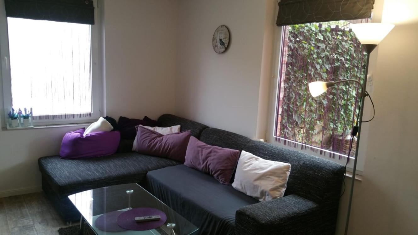 One-Bedroom Apartment 3 photo 1