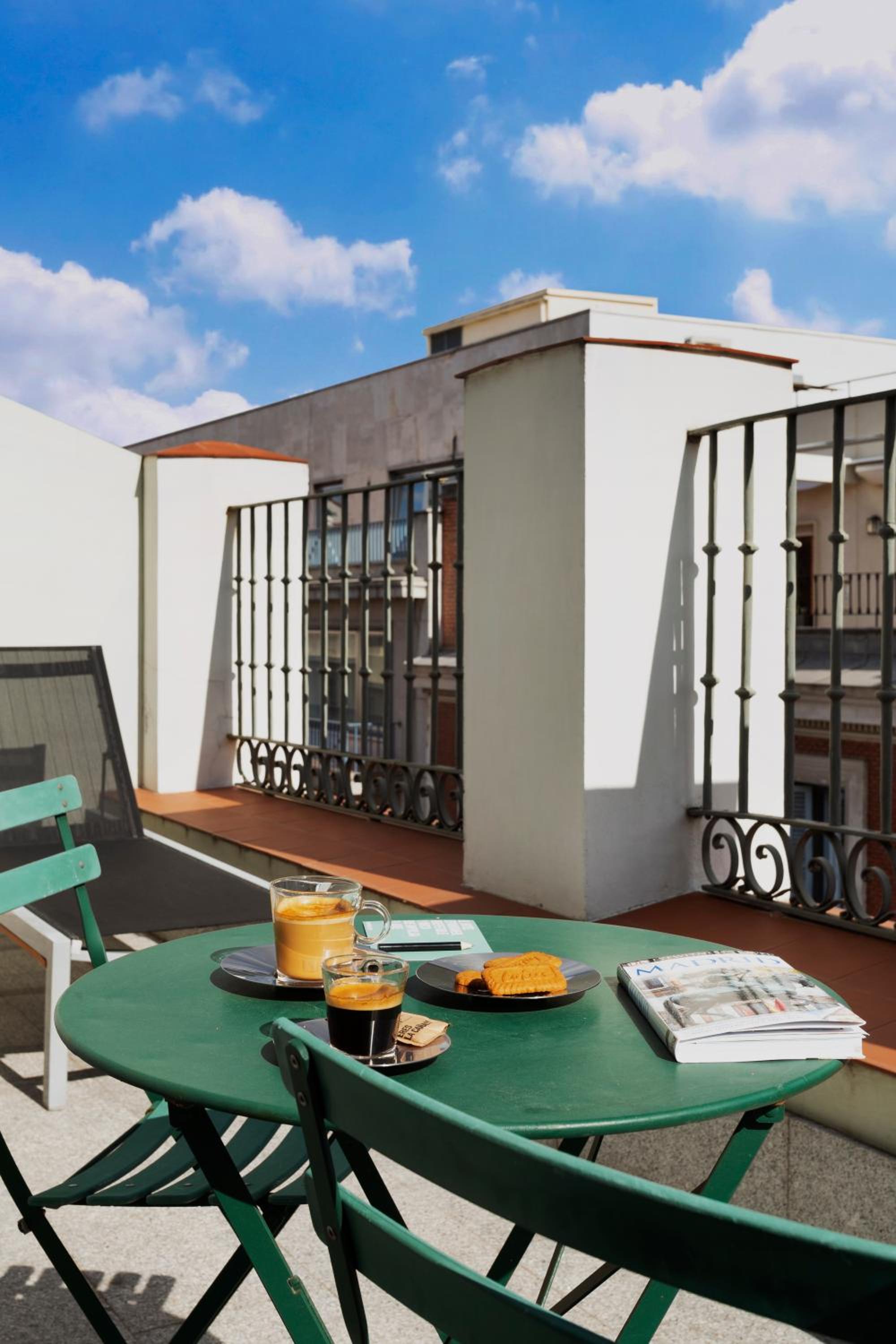 Superior Double or Twin Room with Terrace photo 3