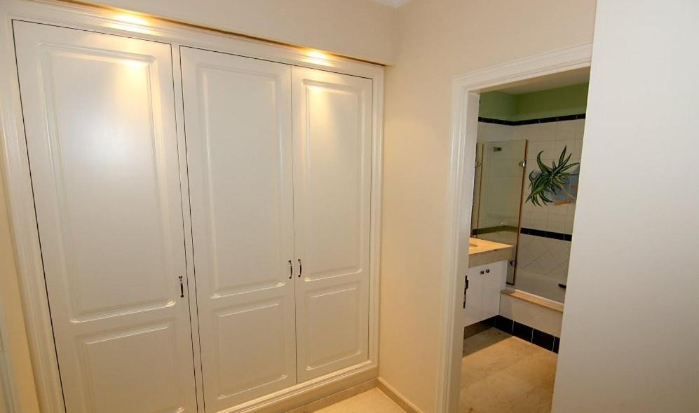 Two-Bedroom House photo 3