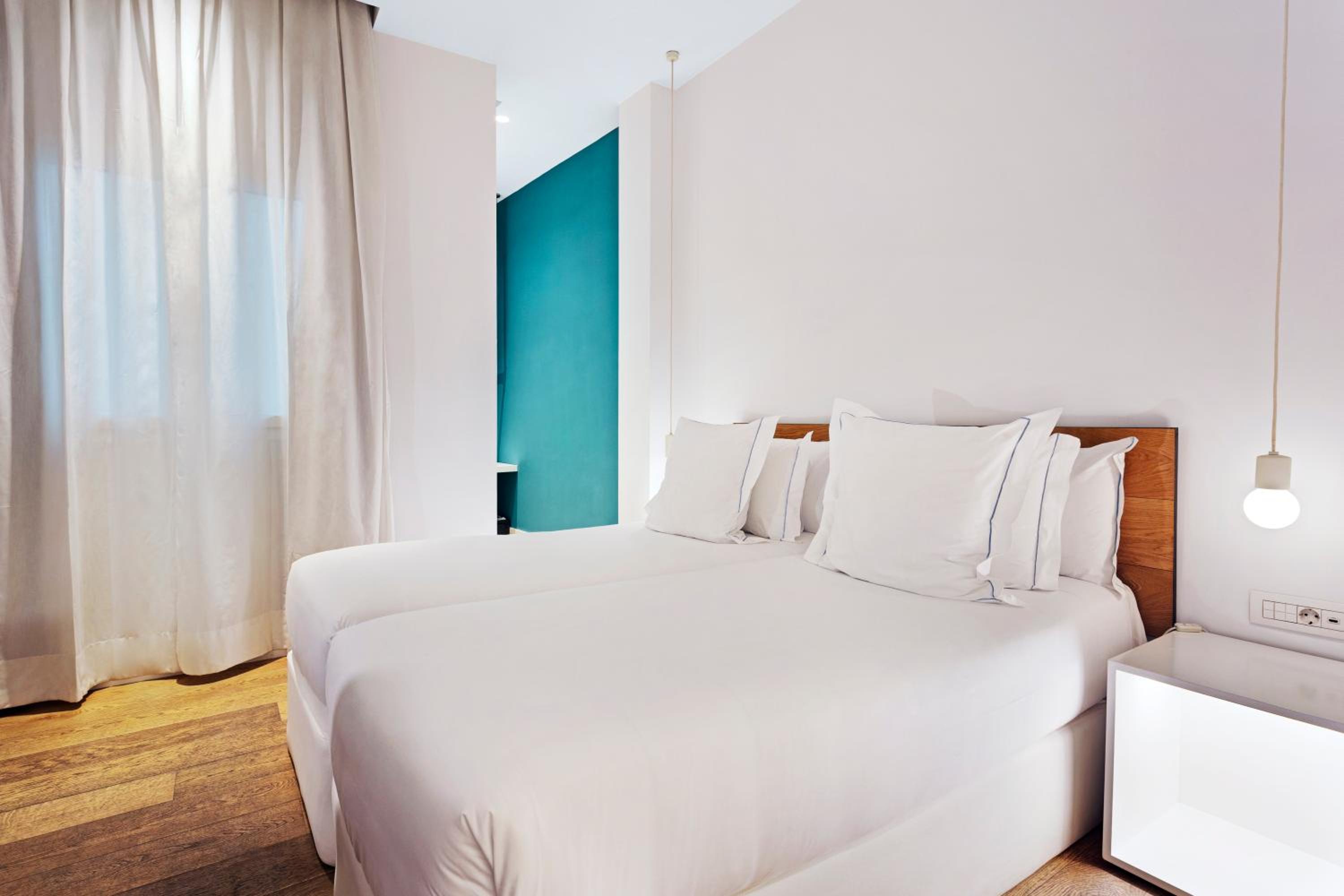 Economy Double or Twin Room photo 2