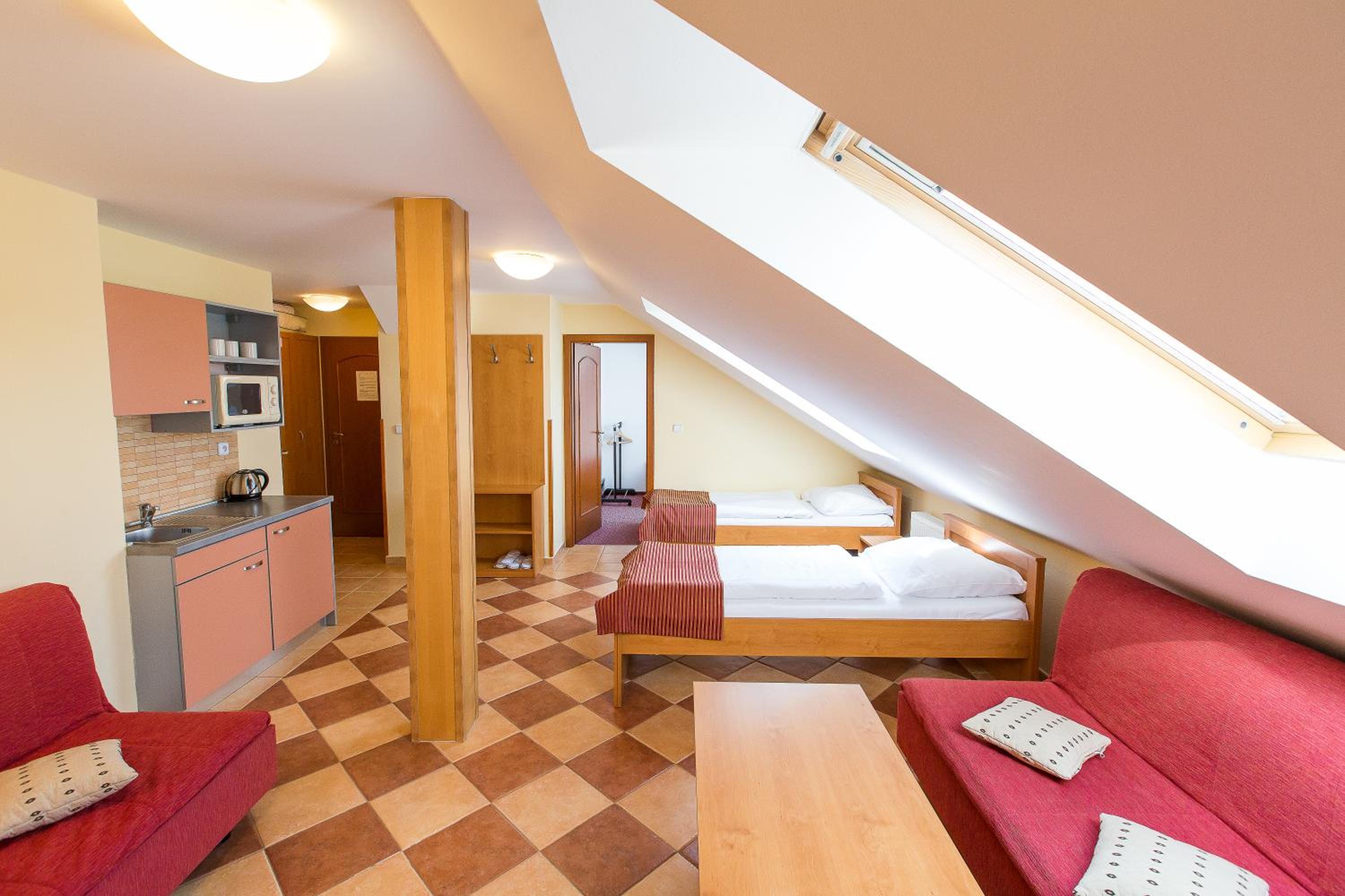 Apartment (4 Adults) photo 1