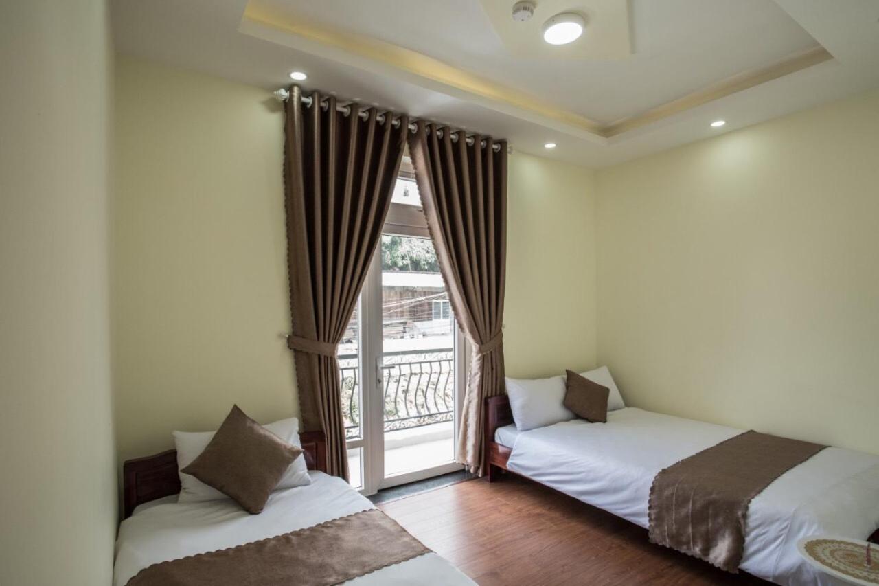 Quadruple Room with Private Bathroom
