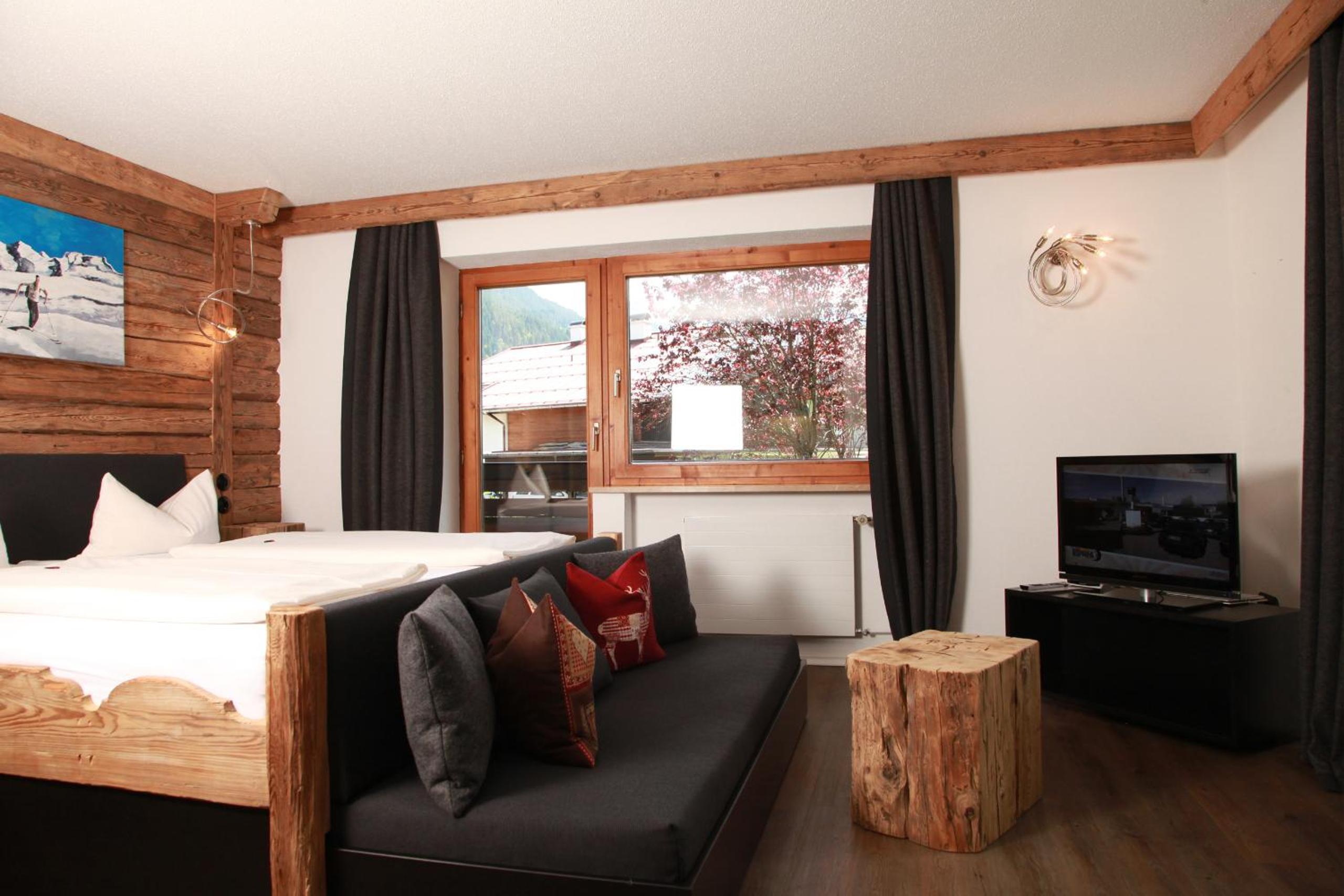 Deluxe Double Room B photo 2