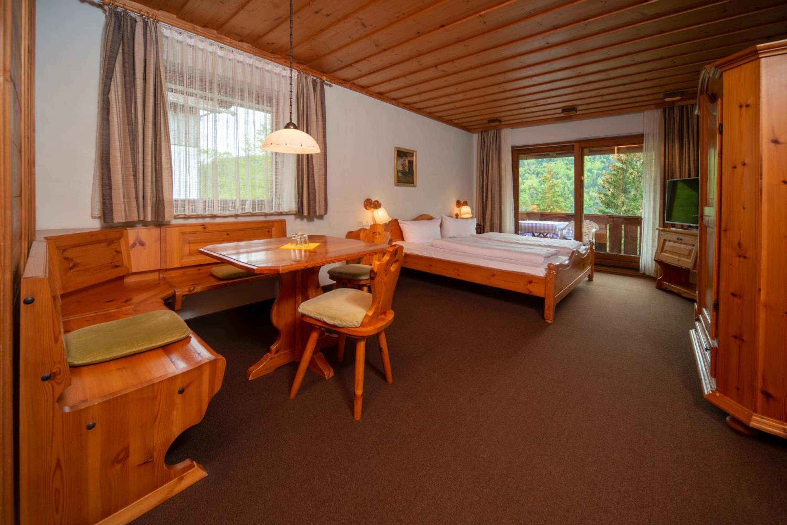 Double Room with Lake View photo 3