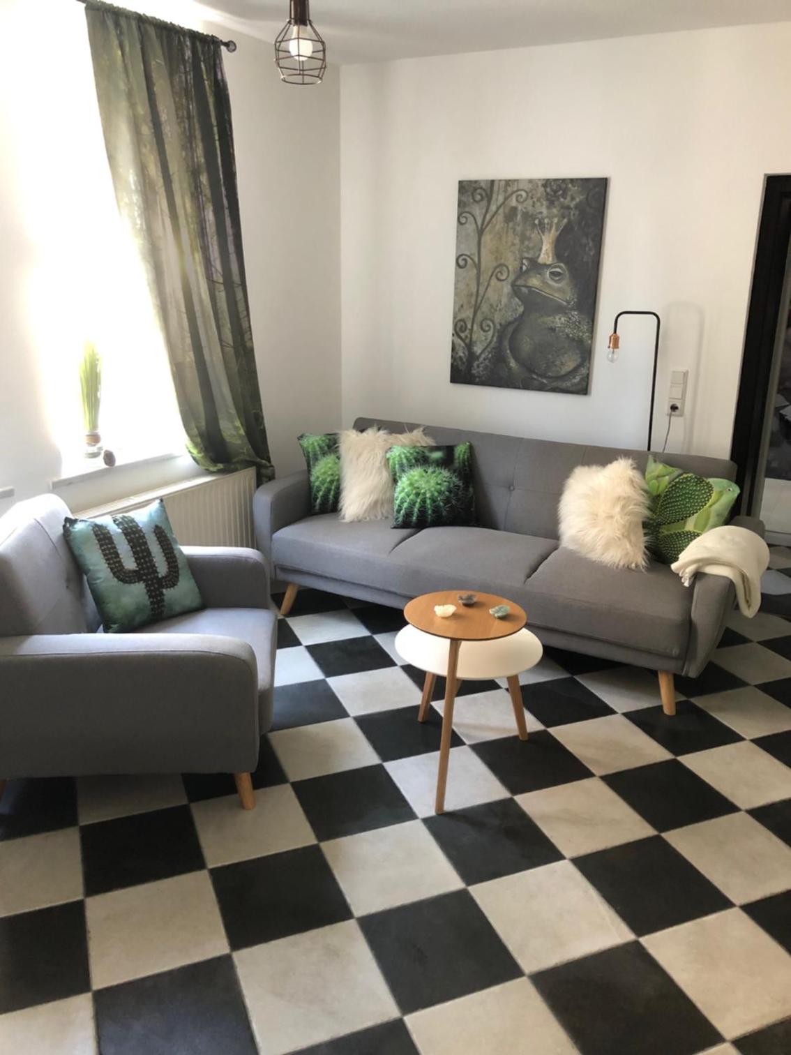 Family Room with Bath - Photo 4