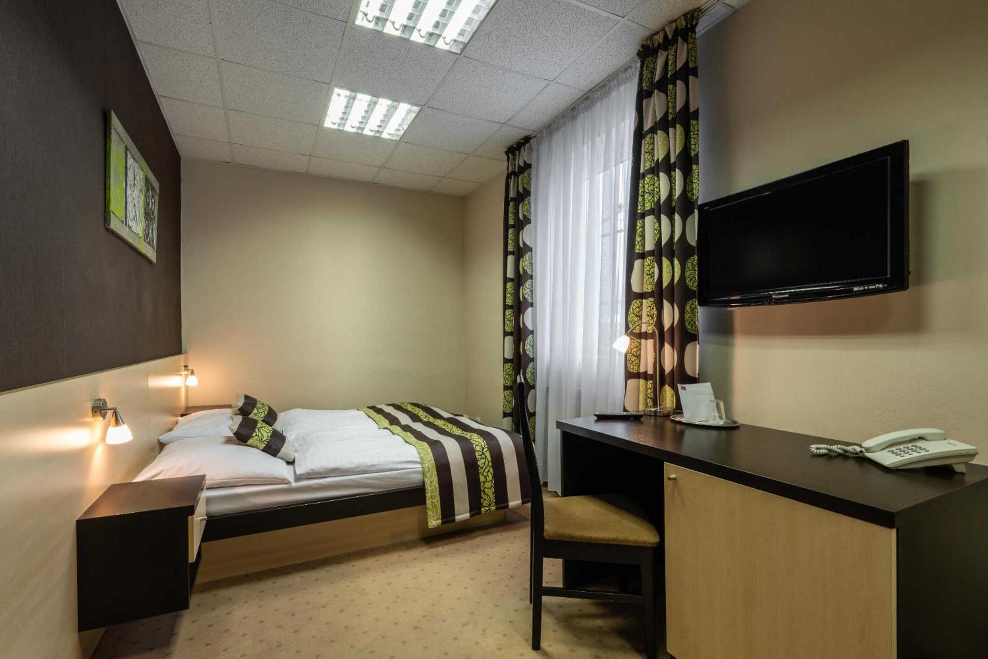 Two-Bedroom Suite - Photo 1