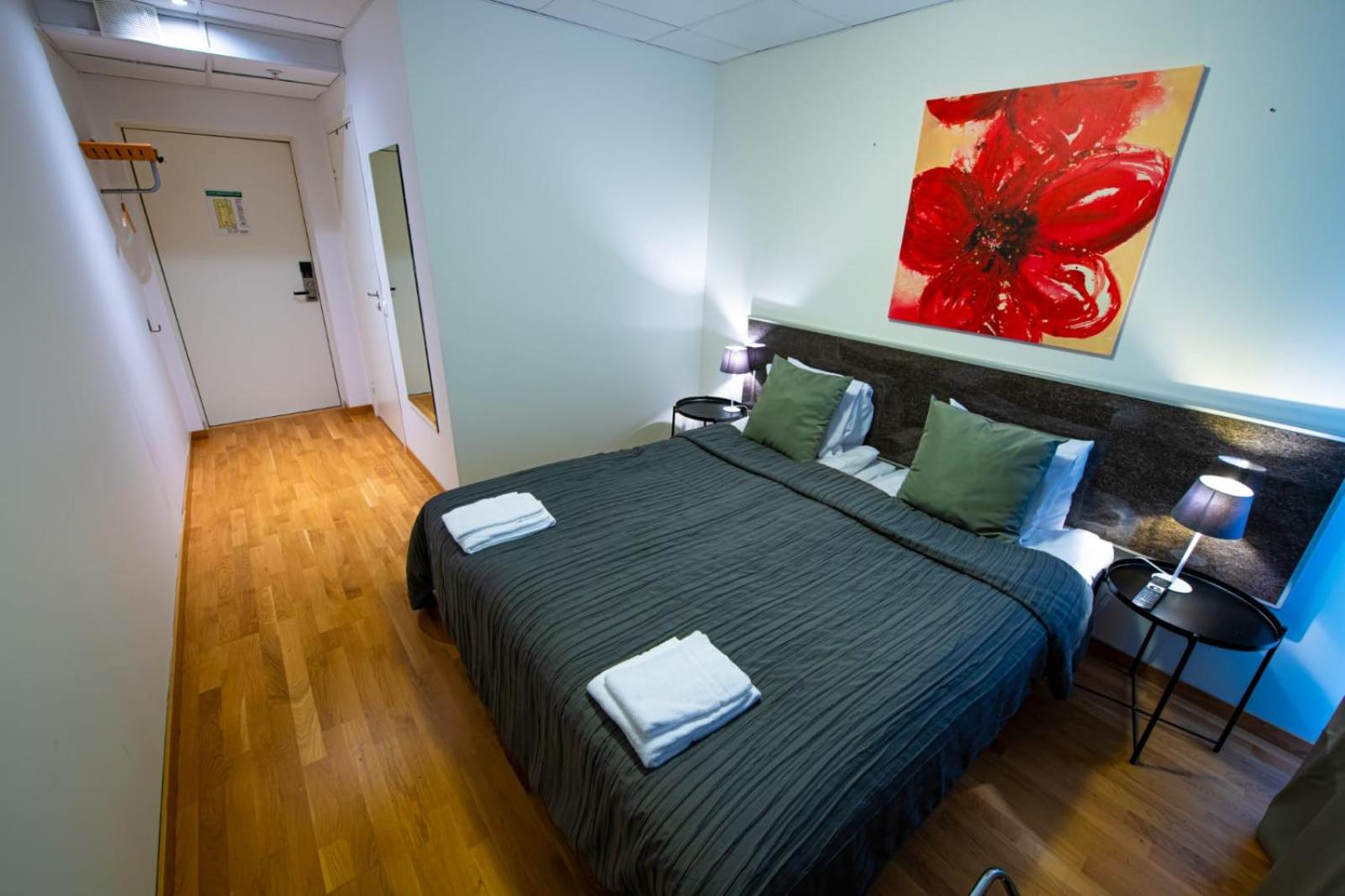Twin Room - Photo 1