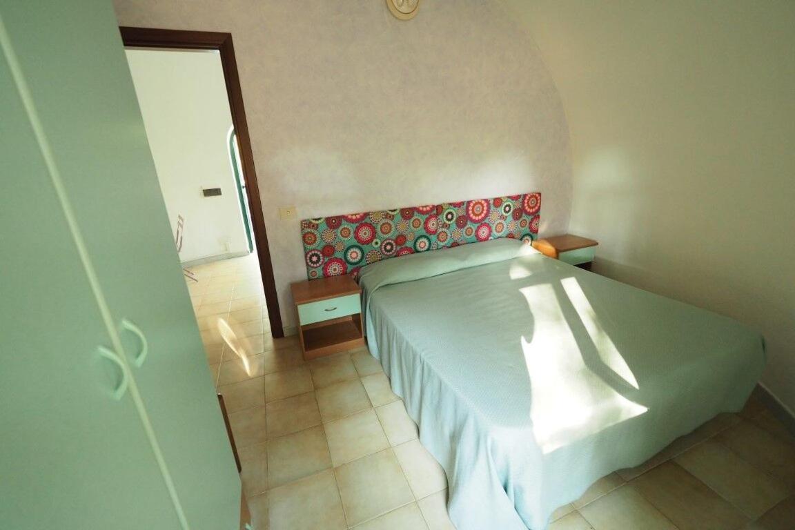 One-Bedroom Bungalow