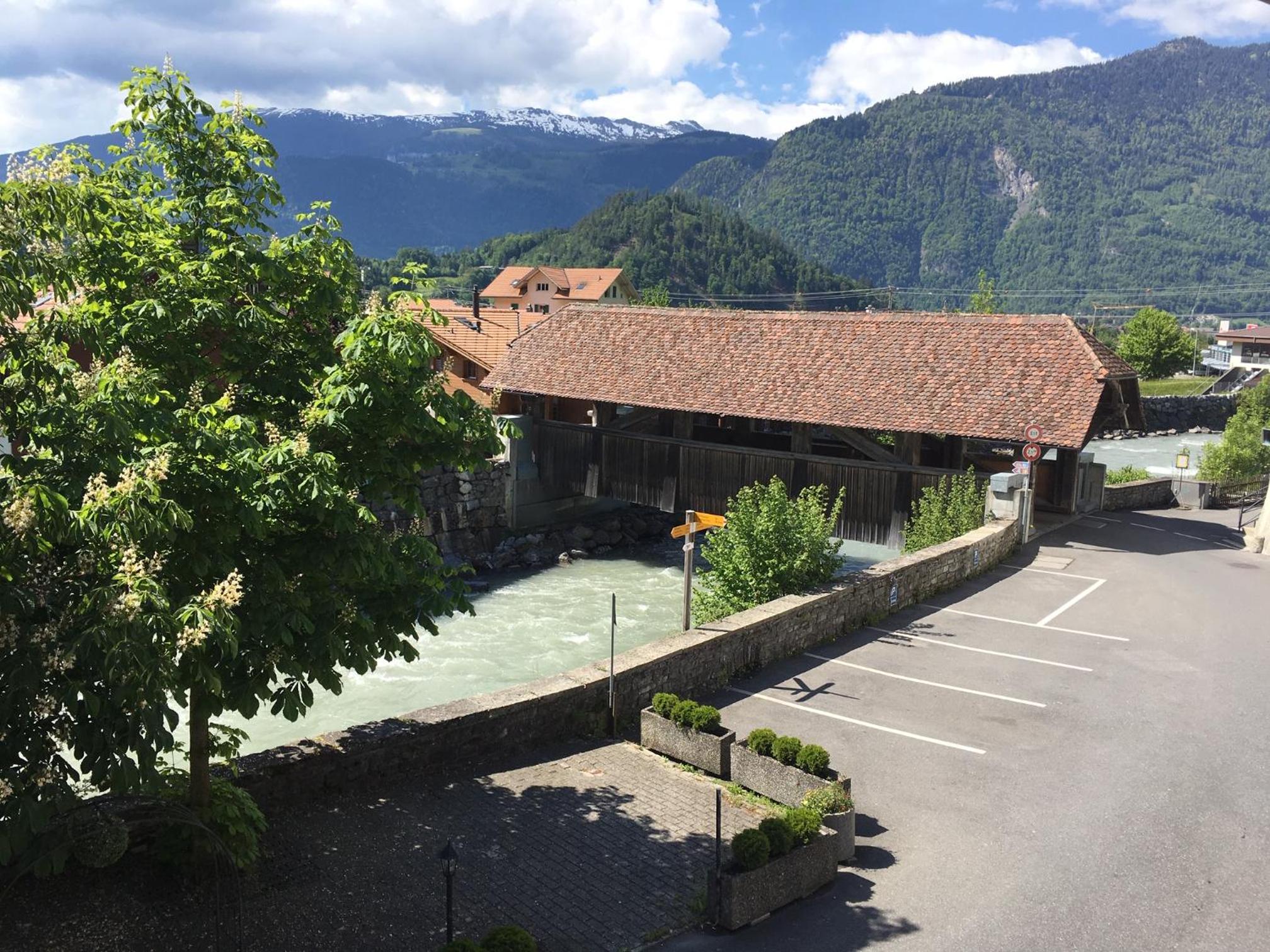 Double Room with River & Mountain View - Photo 3