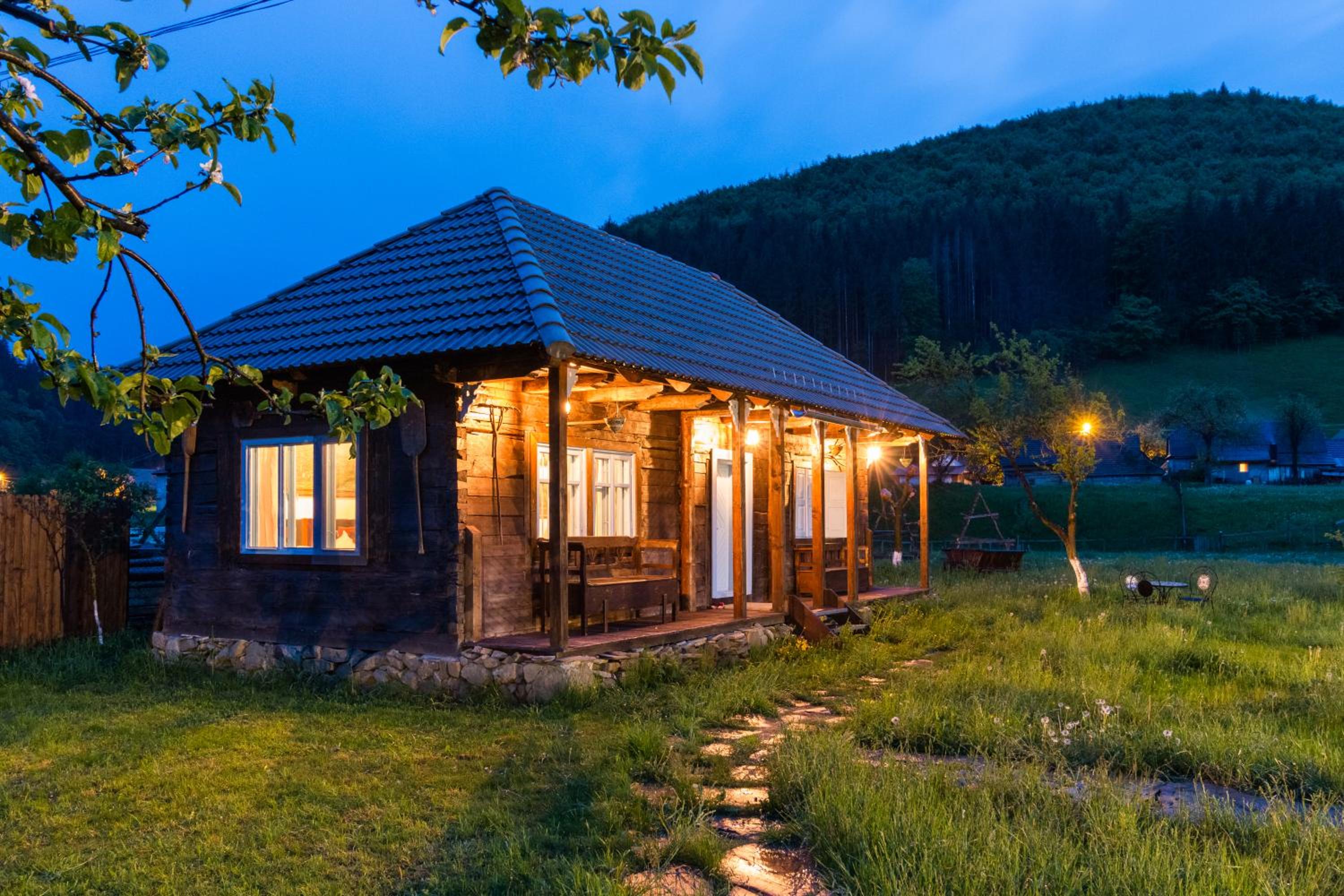 Bungalow with Garden View photo 2