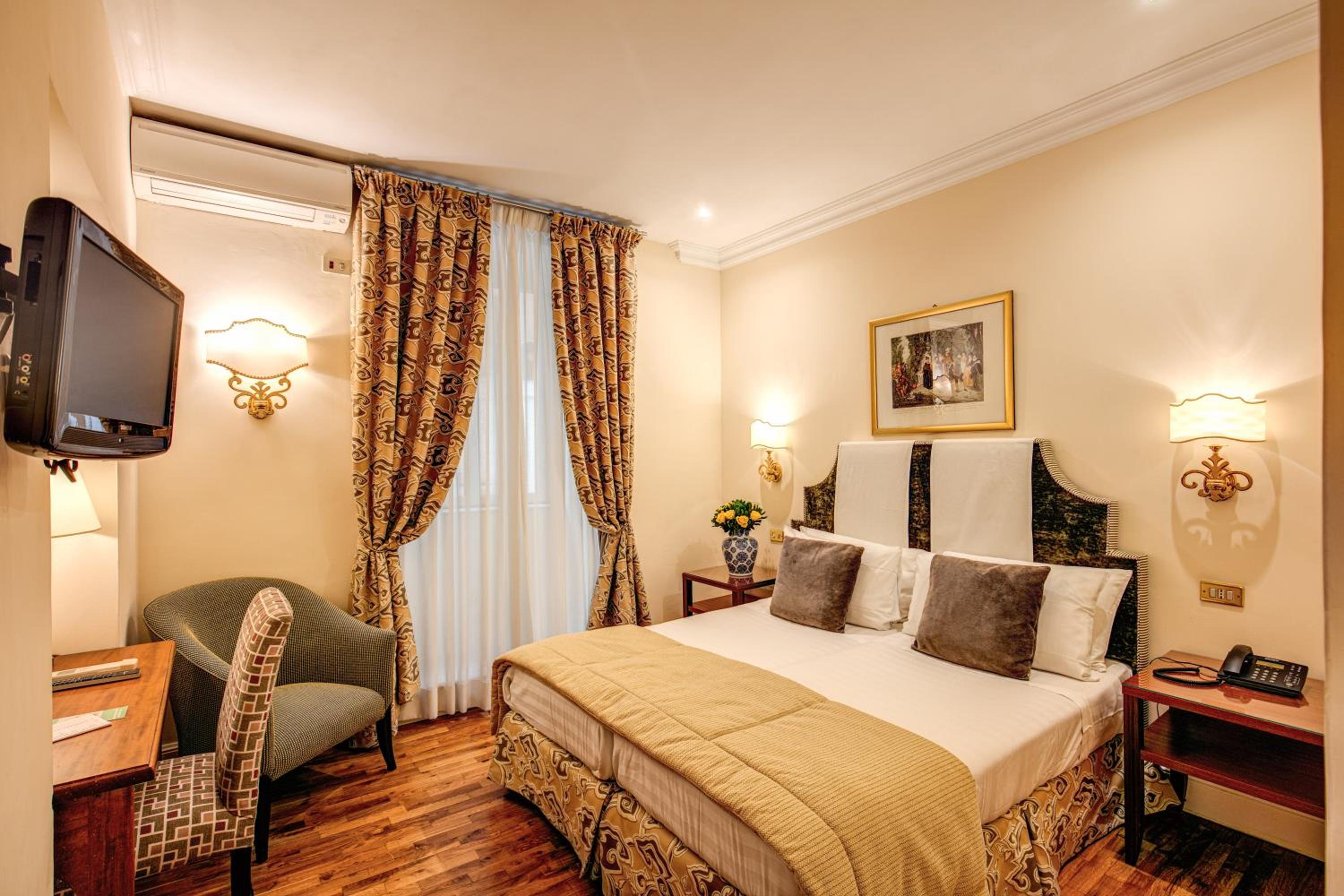 Double Room photo 2