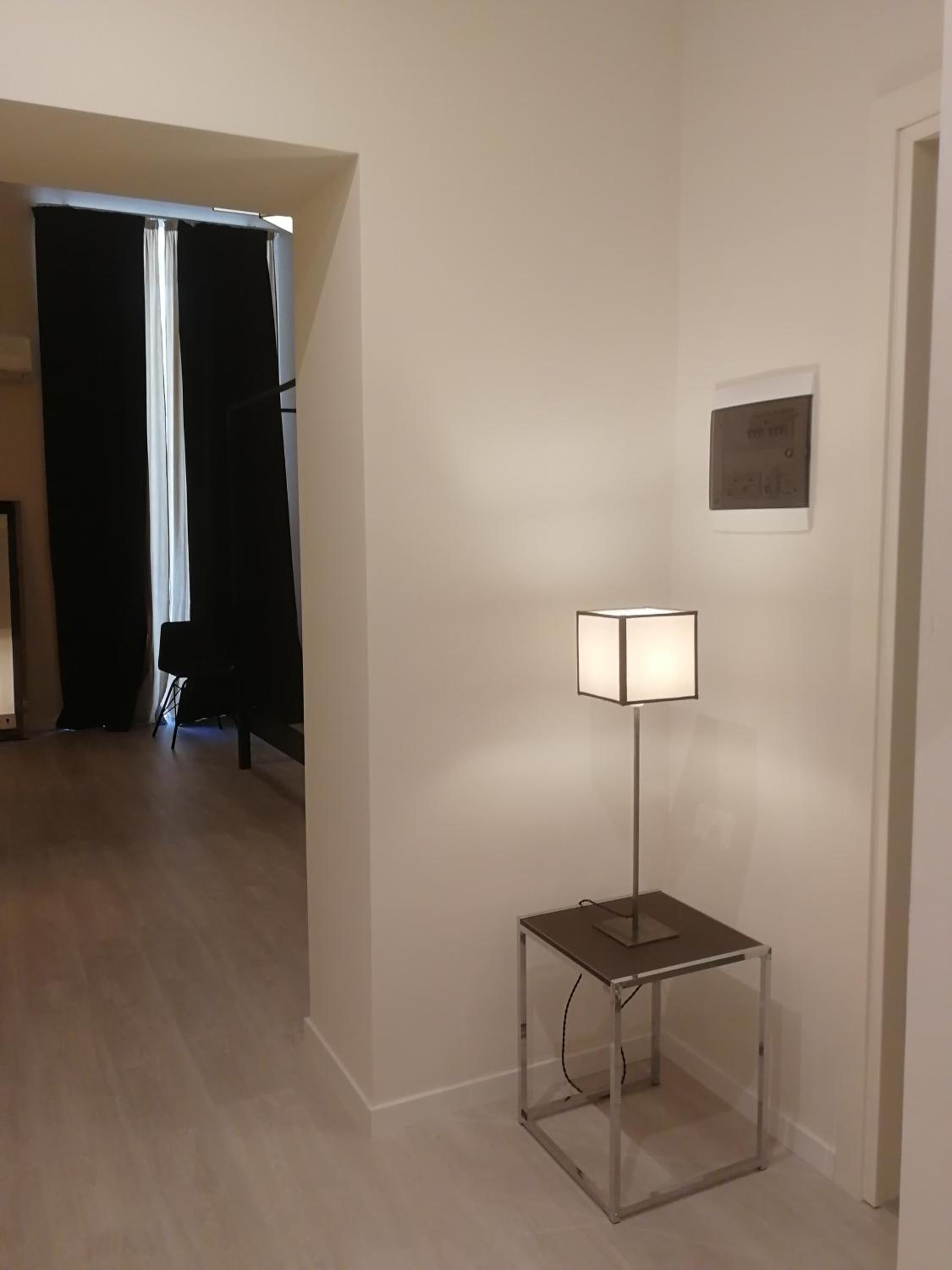 Junior Suite with Balcony - Photo 8