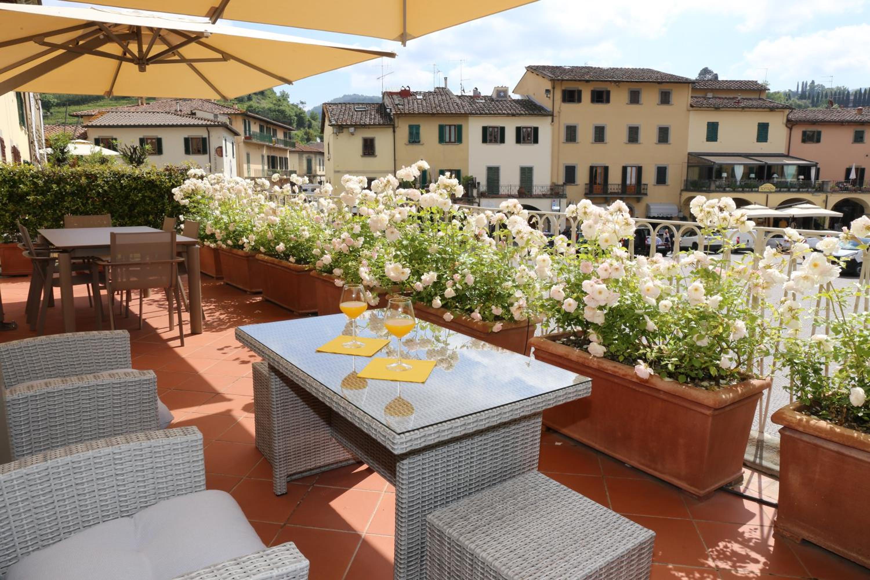 Suite with Terrace - Photo 5