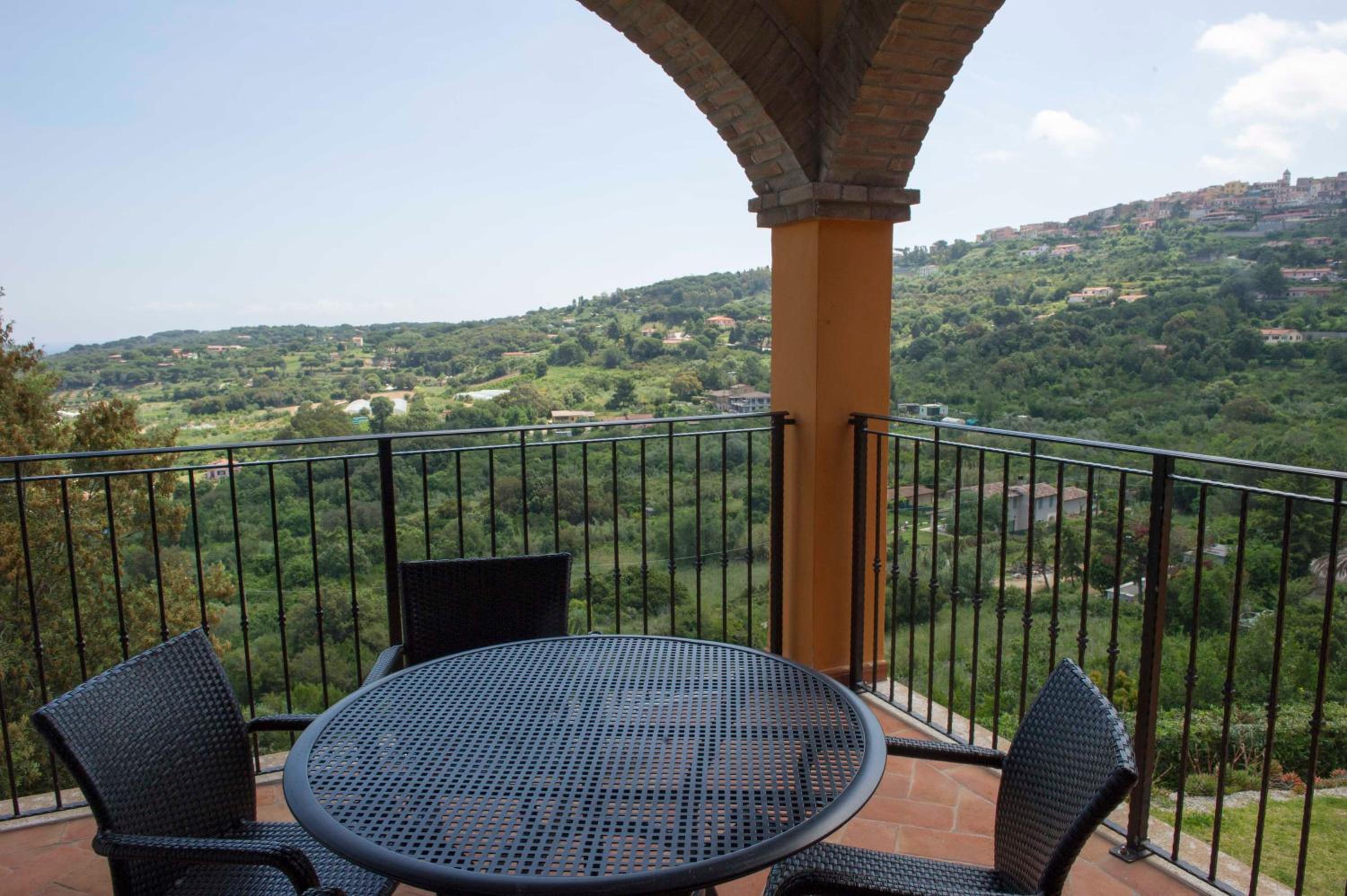 Apartment with Terrace photo 1