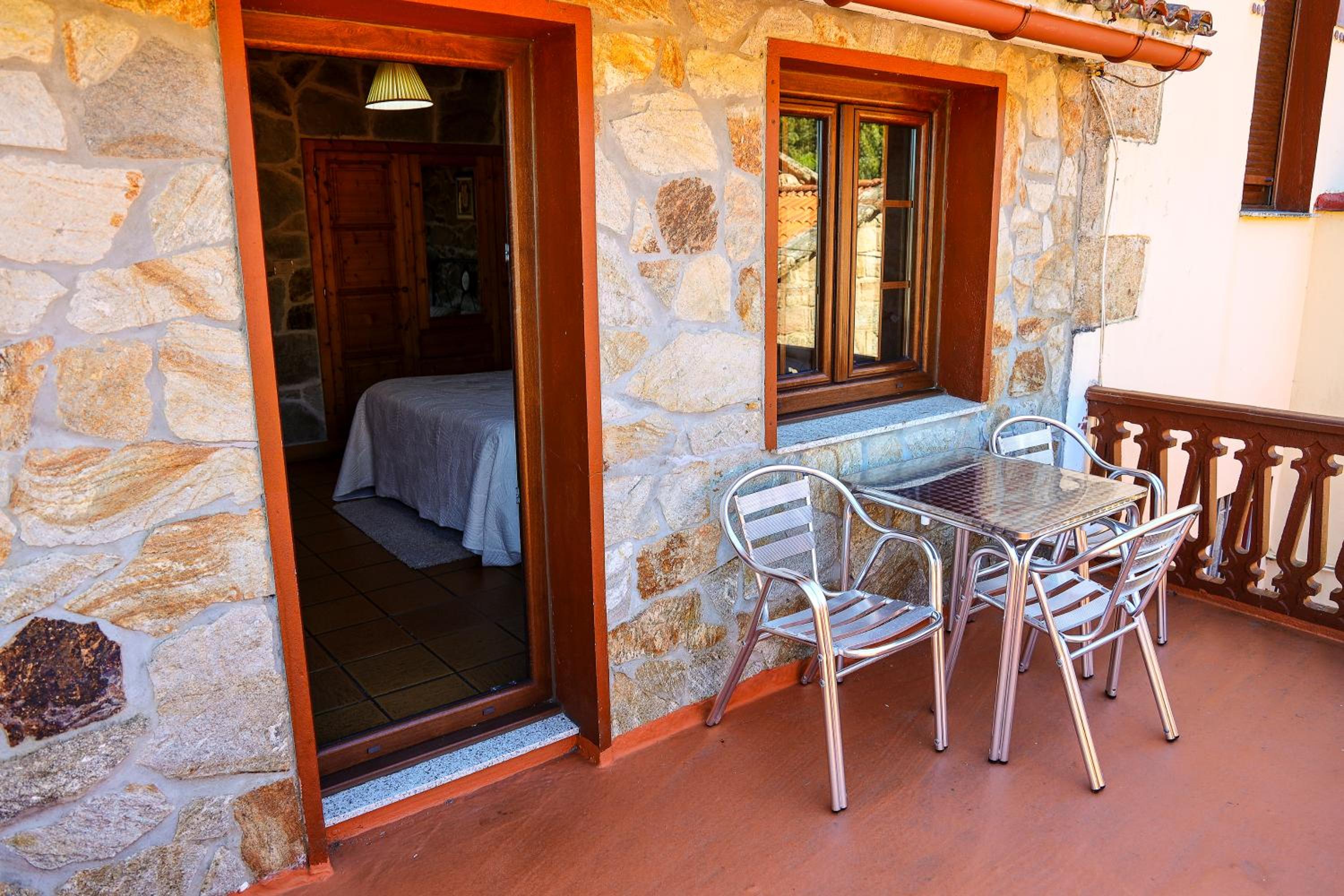 Deluxe Double Room with Terrace photo 3