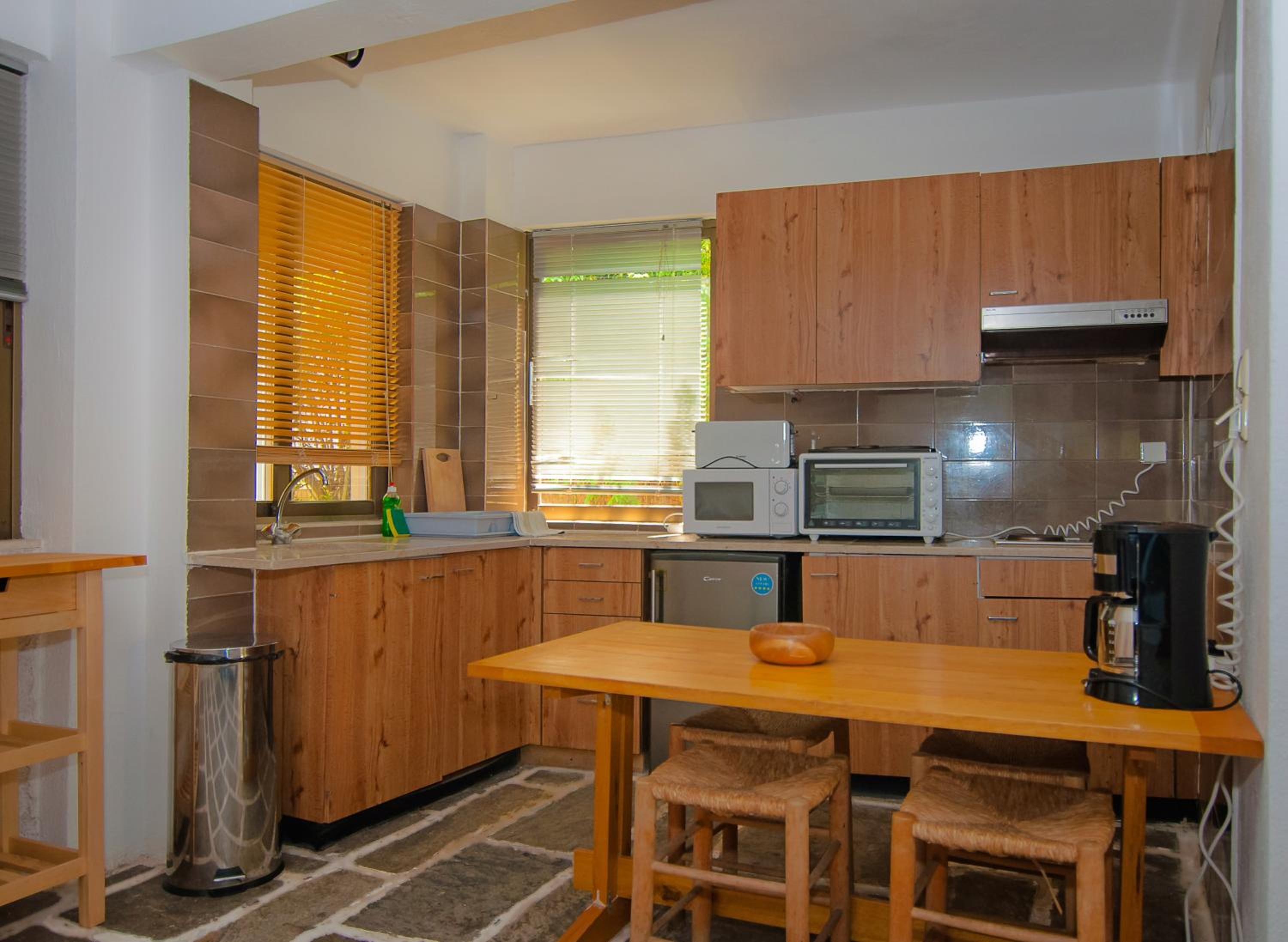 Suite - Photo 6