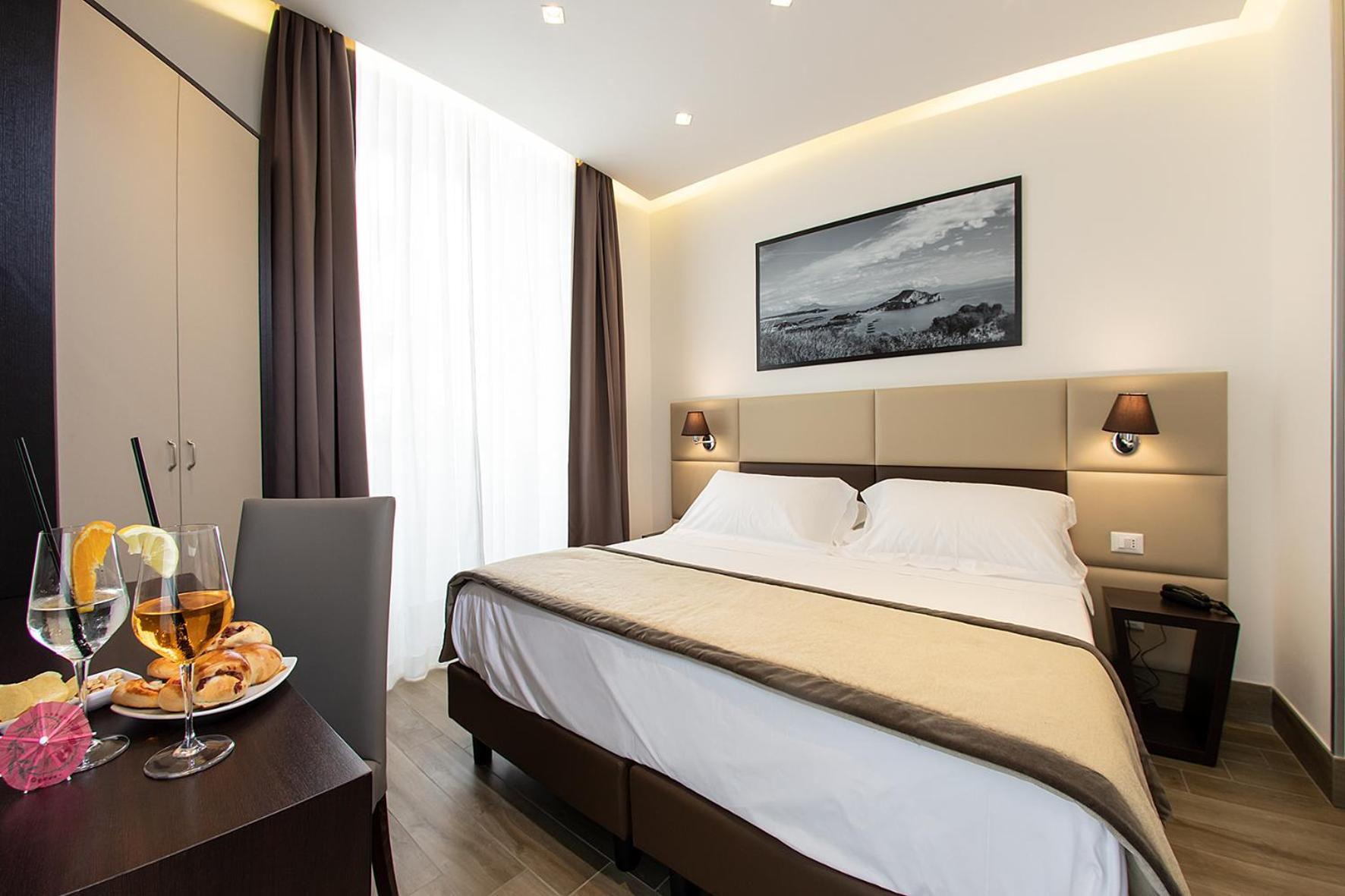 Double or Twin Room - Photo 1